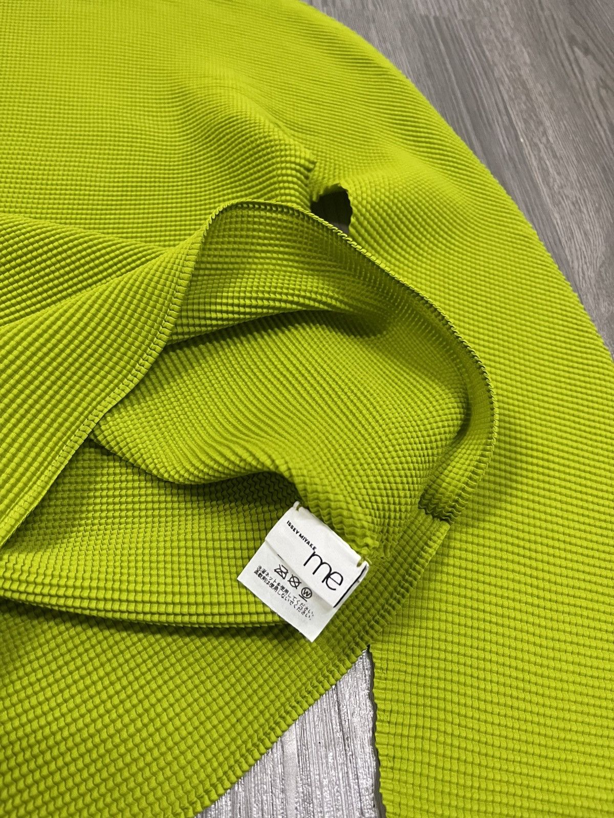Pleats Please Issey Miyake Issey Miyake Pleated hi neck top Size M / US 6-8 / IT 42-44 - 3 Thumbnail