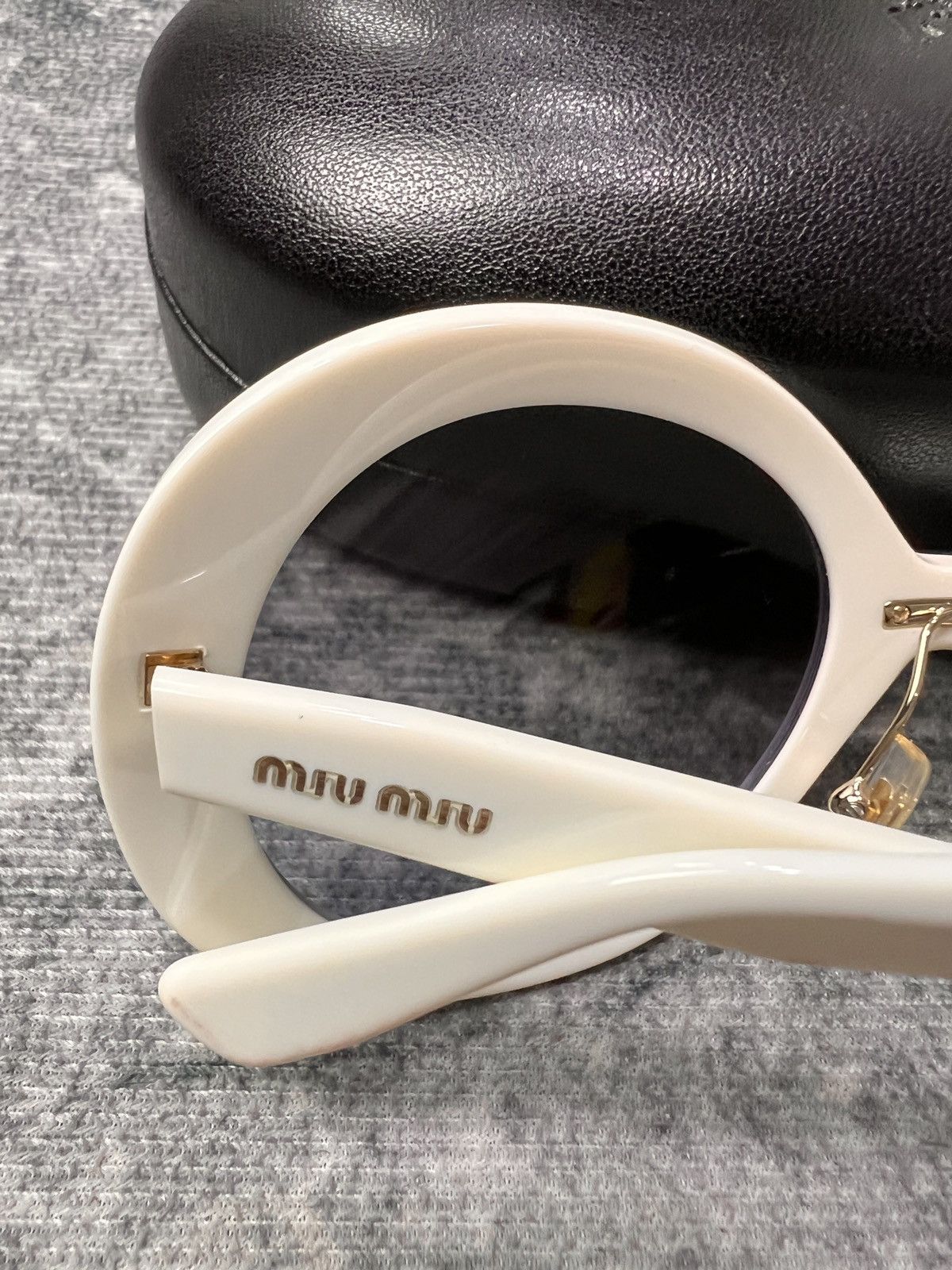 Miu Miu Miu Miu Two Tone Lens Sunglasses Size ONE SIZE - 6 Thumbnail