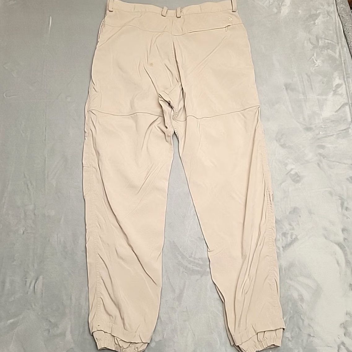 The North Face The North Face Pants Mens 38 Beige Cargo Tech 100% Nylon Lightweight Hiking Size US 38 / EU 54 - 7 Thumbnail