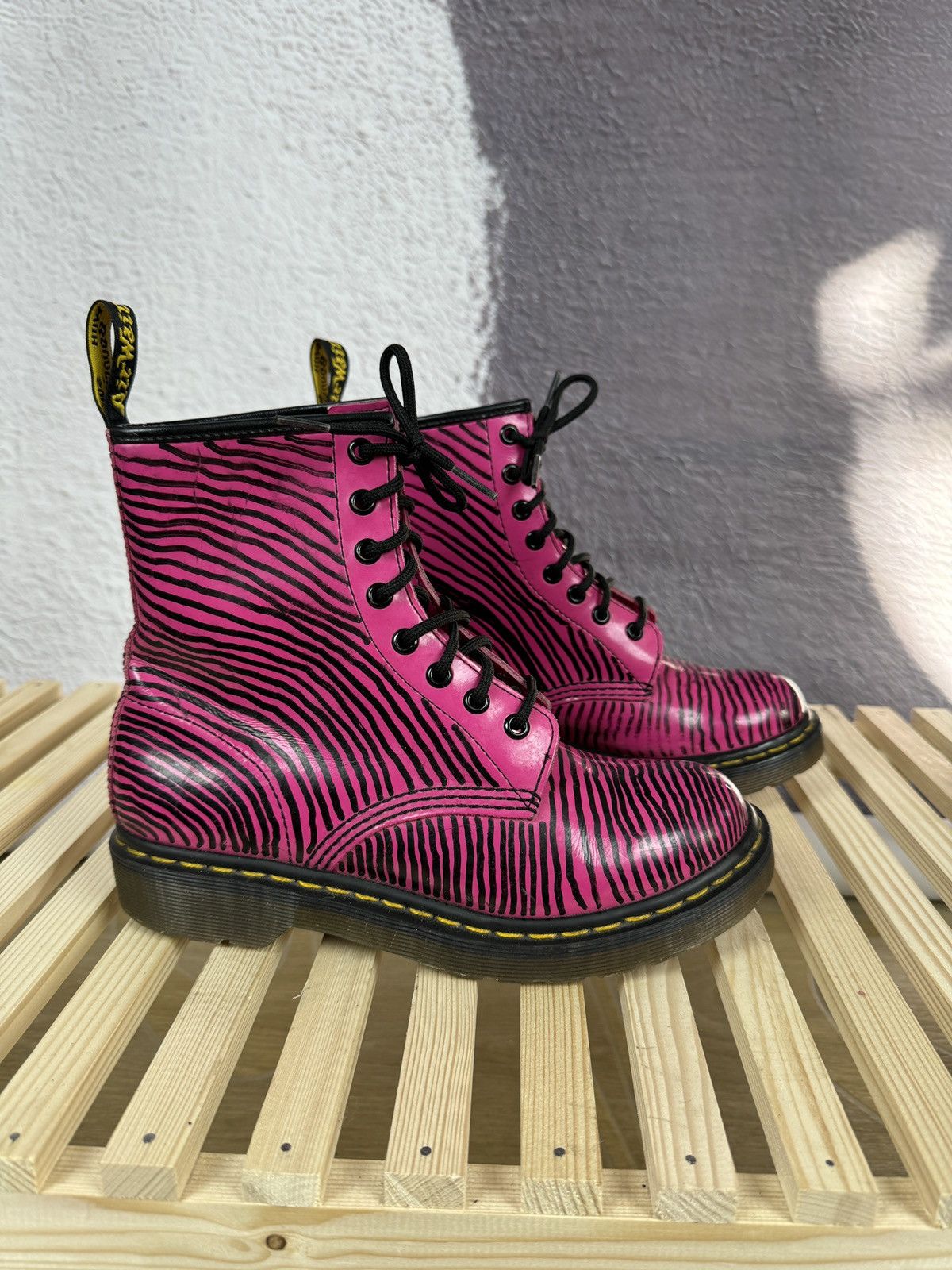 Dr martens pascal orders aw501