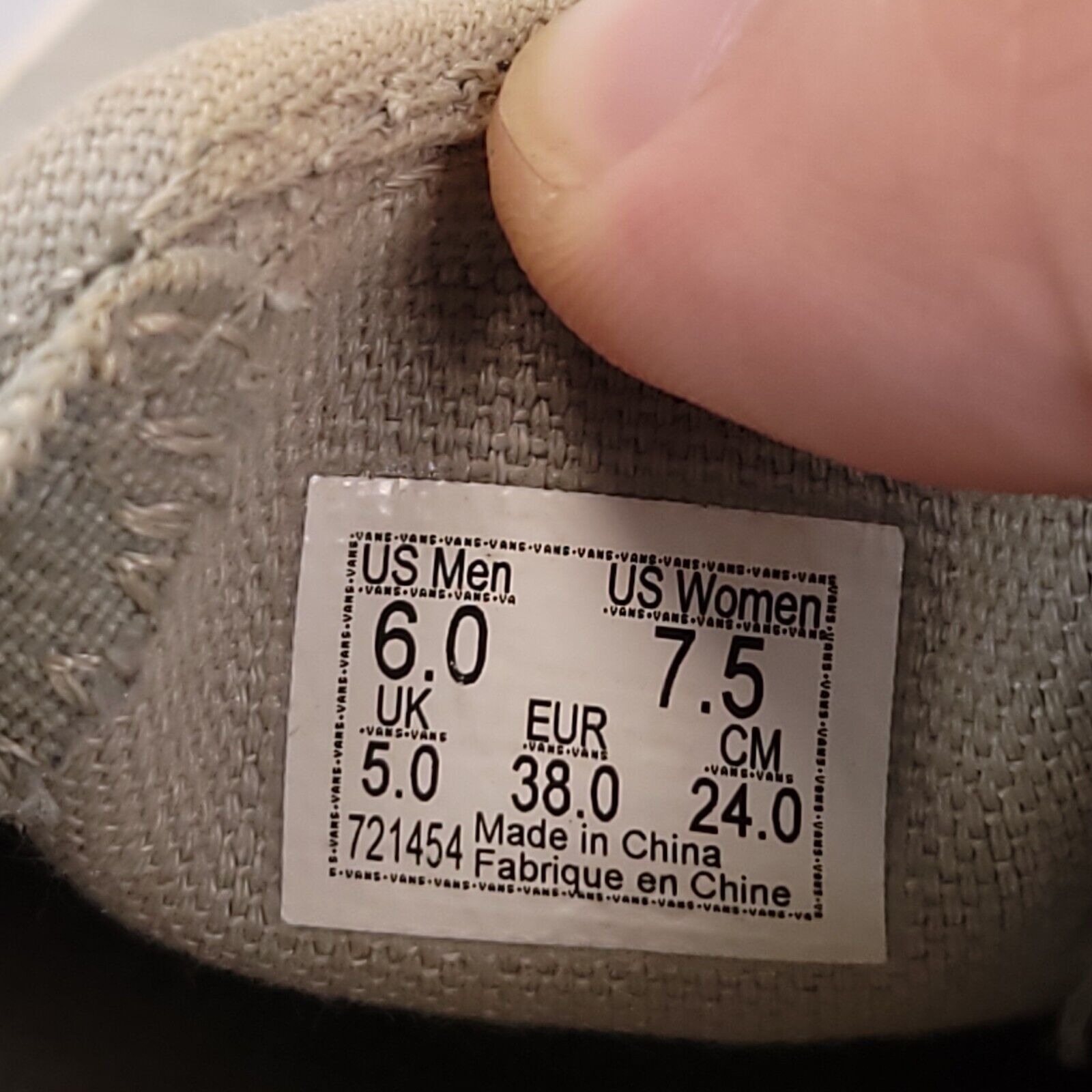 Vans Vans Off the Wall Shoe Womens Size 7.5 Mens 6 721454 Gray Size US 7.5 / IT 37.5 - 9 Thumbnail