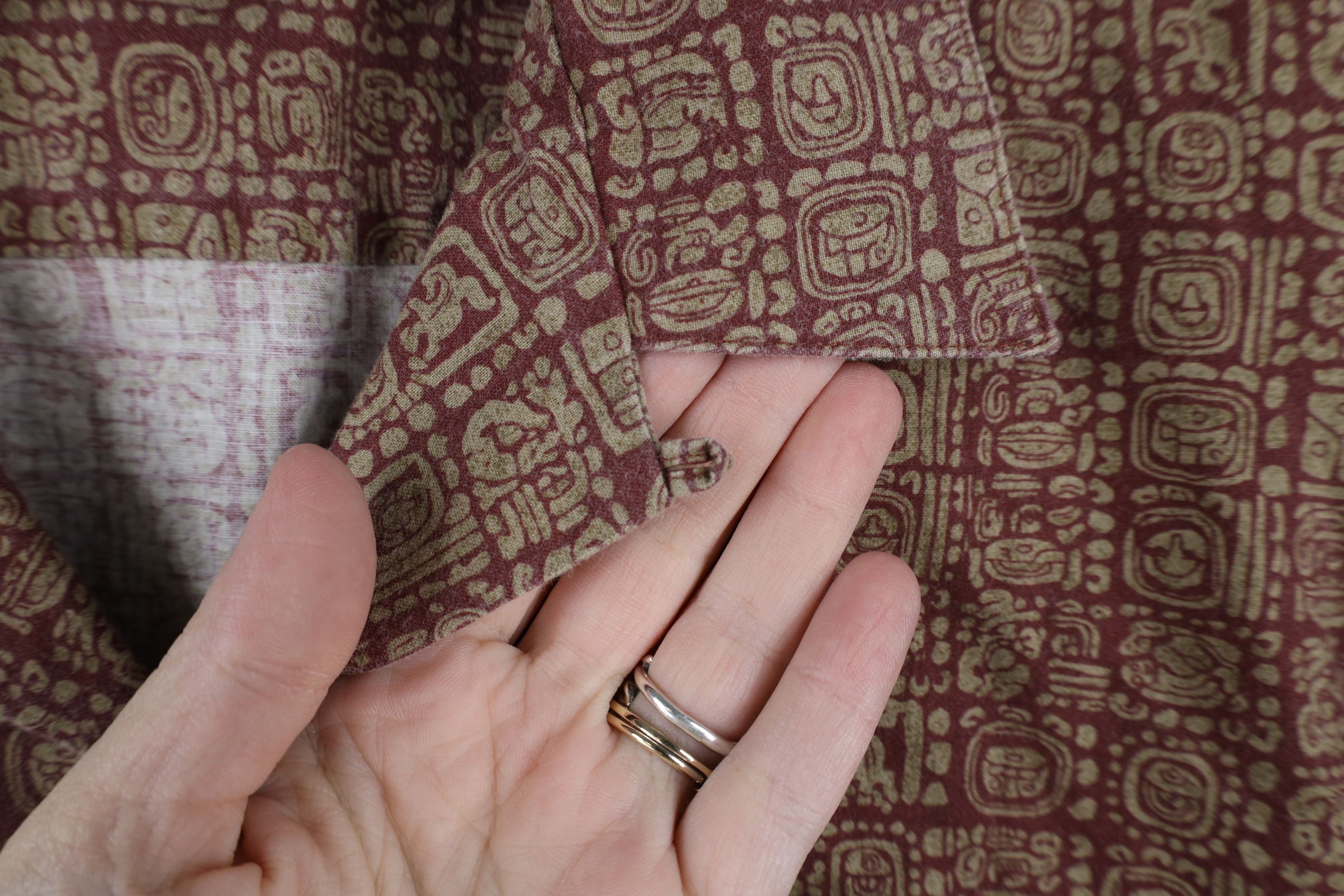 L.L. Bean × Vintage Vintage 90s LL Bean Abstract Looped Collar Button Shirt Red Size US M / EU 48-50 / 2 - 7 Thumbnail