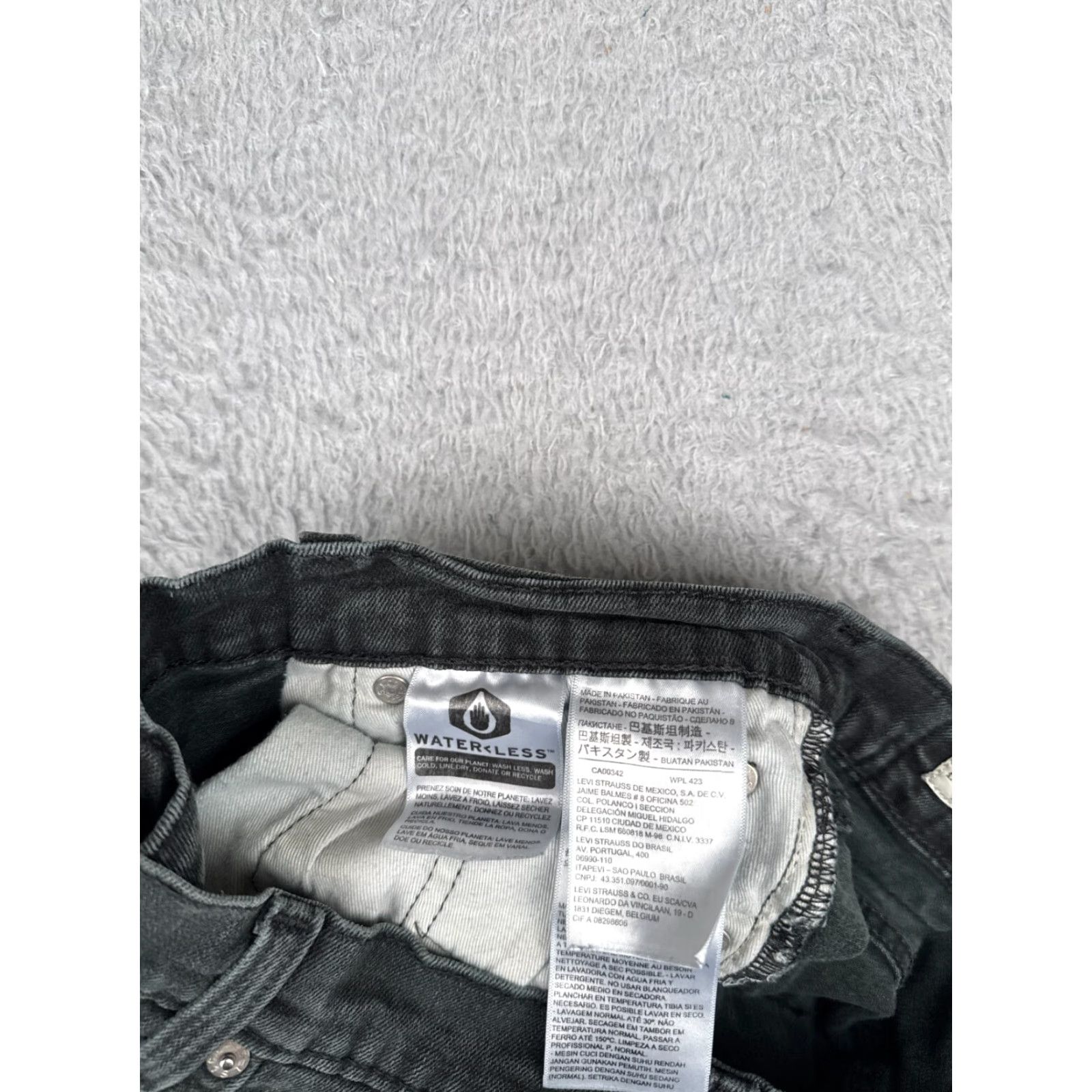 Levi's Levi's 501 Jeans Women 30 Black Denim Slim Fit 28x31 Button Fly Distressed Size 30" / US 8 / IT 44 - 7 Thumbnail