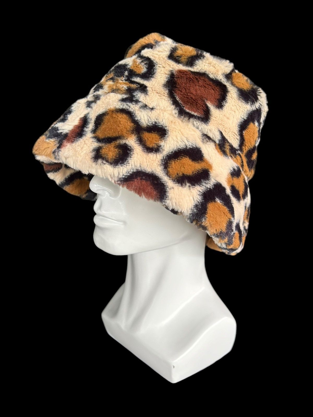 Japanese Brand × Kapital × Vintage Leopard Design Japanese Tokyo Fur Rare Bucket Hats 🎌☠️ Size ONE SIZE - 1 Thumbnail
