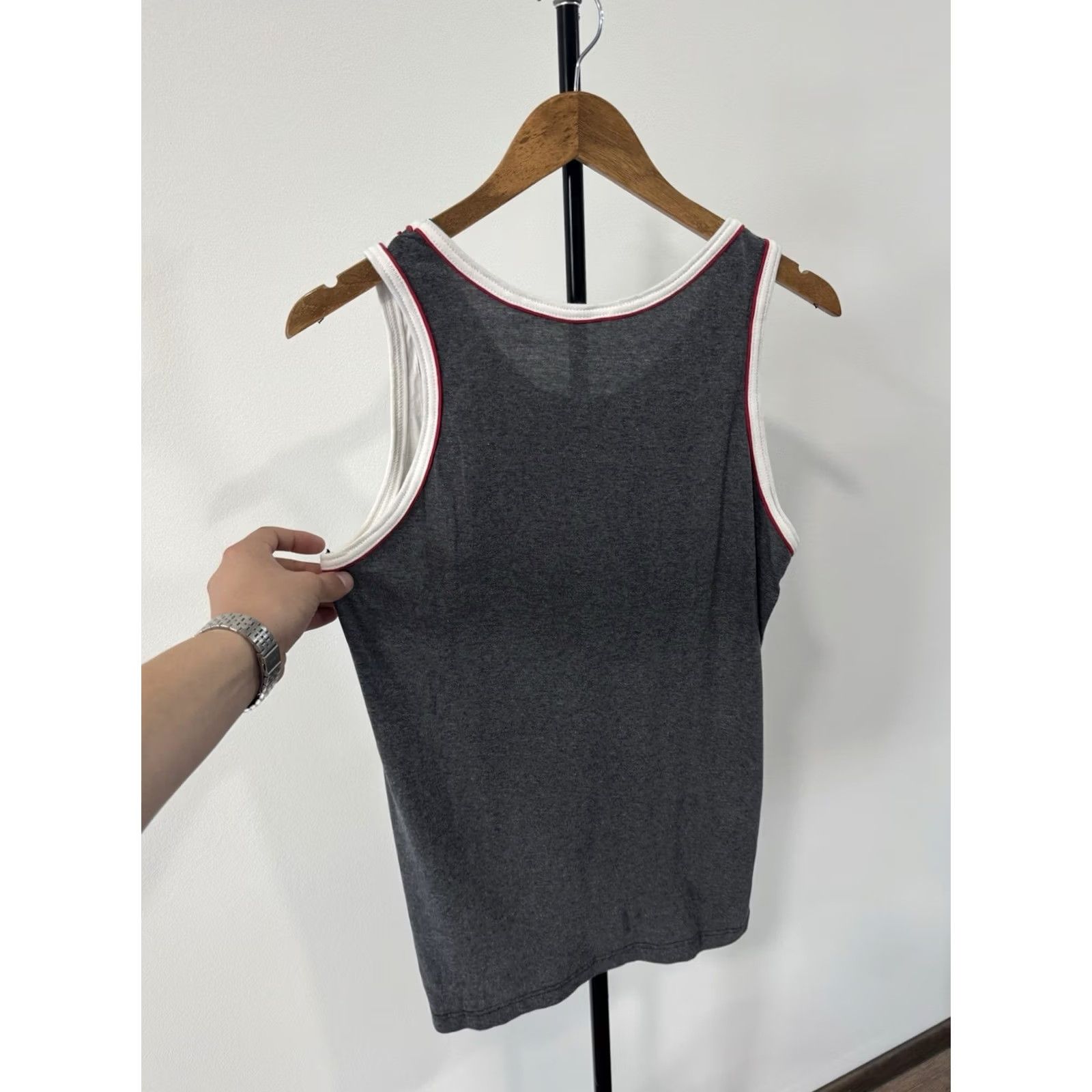 Oakley VINTAGE Oakley Shirt Sleeveless Gray 90s Logo Men M Size US M / EU 48-50 / 2 - 5 Thumbnail