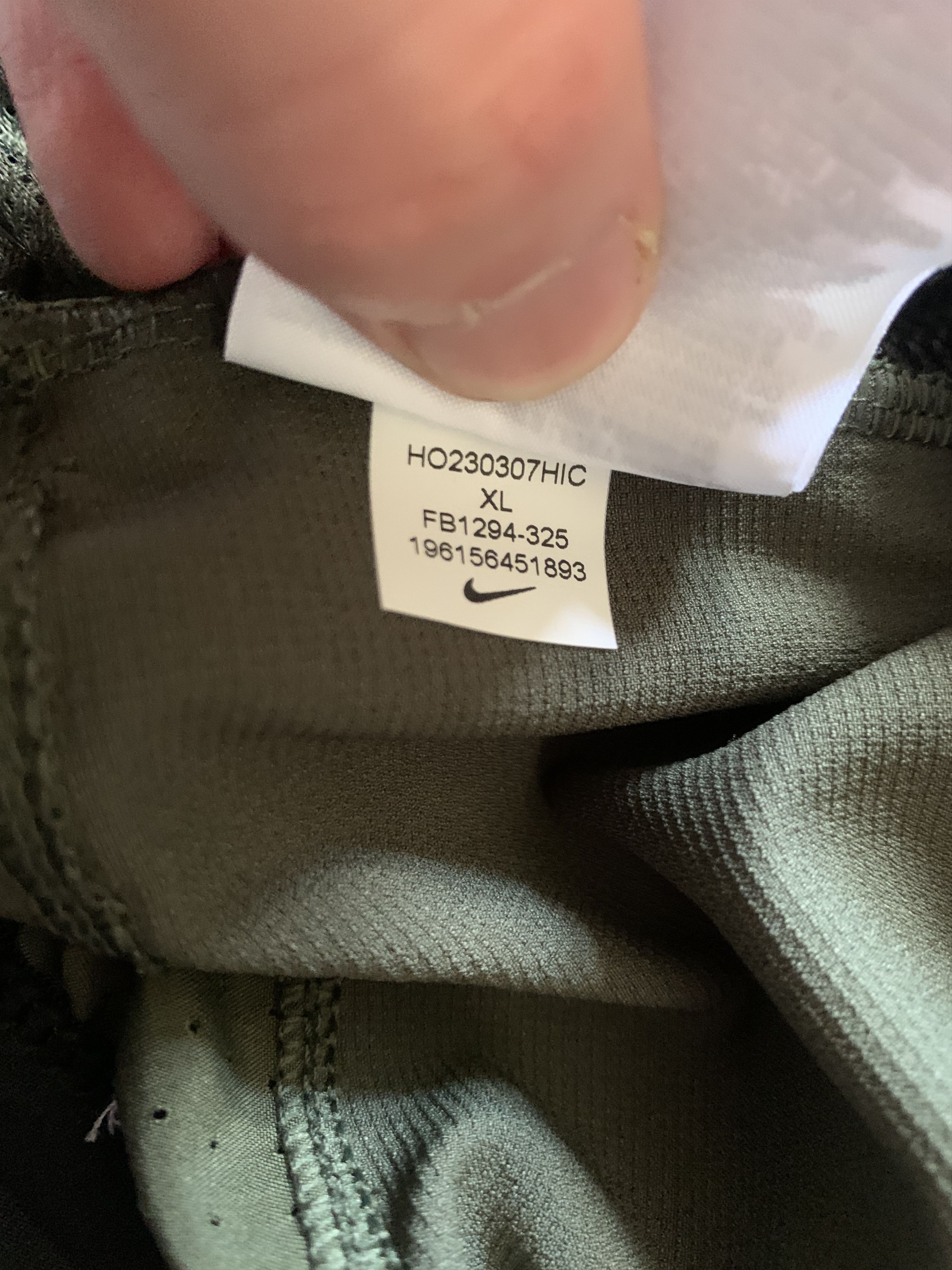 Nike Youth Nike Dri Fit Khaki Training Shorts Size US 28 / EU 44 - 8 Thumbnail