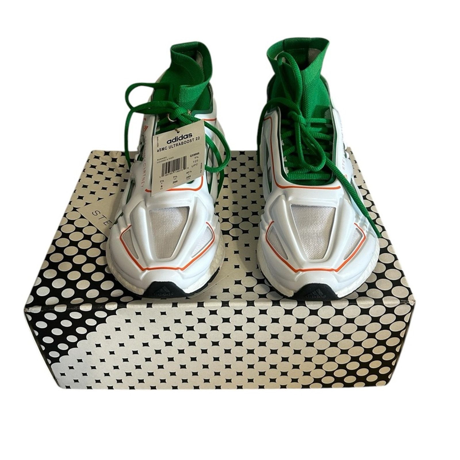 Stella McCartney ADIDAS BY STELLA MCCARTNEY ULTRABOOST 22 Green White NIB 9 Size US 9 / IT 39 - 1 Thumbnail