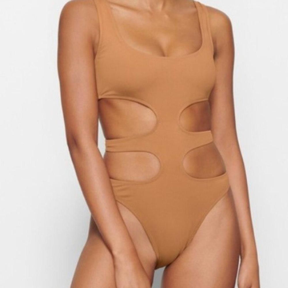 Designer CT164b NWT Skims Tank Monokini in Caramel 2X Size ONE SIZE - 1 Thumbnail