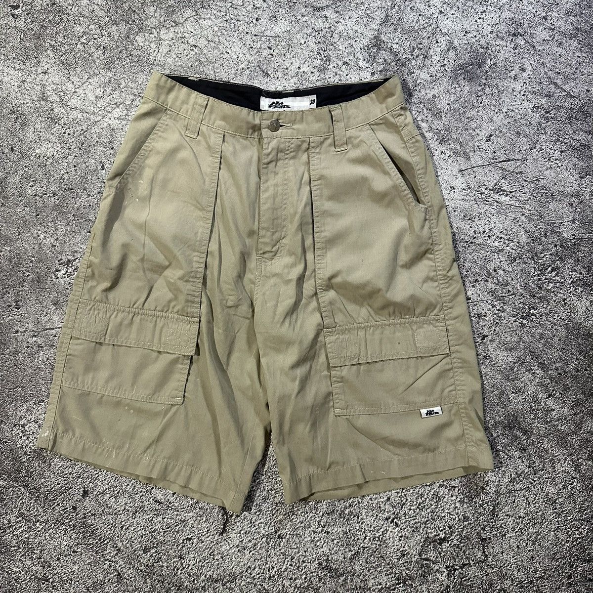 No Fear Vintage Y2K No Fear Nylon Multi Pocket Shortpants Size US 30 / EU 46 - 1 Thumbnail