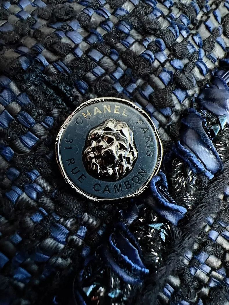 Chanel Chanel 22P dark blue braided V-neck jacket Size M / US 6-8 / IT 42-44 - 6 Thumbnail