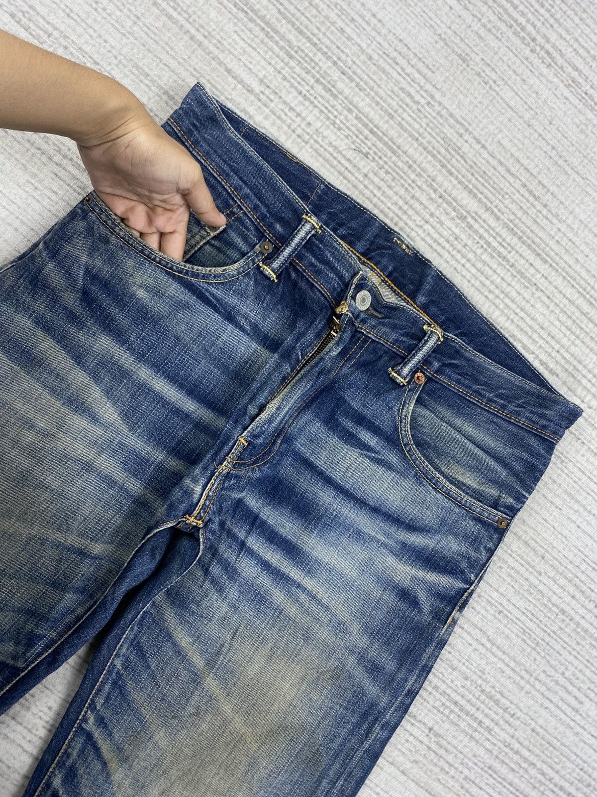 Levi's Vintage Levi’s 502 Distressed Denim Jeans Size US 33 - 10 Thumbnail