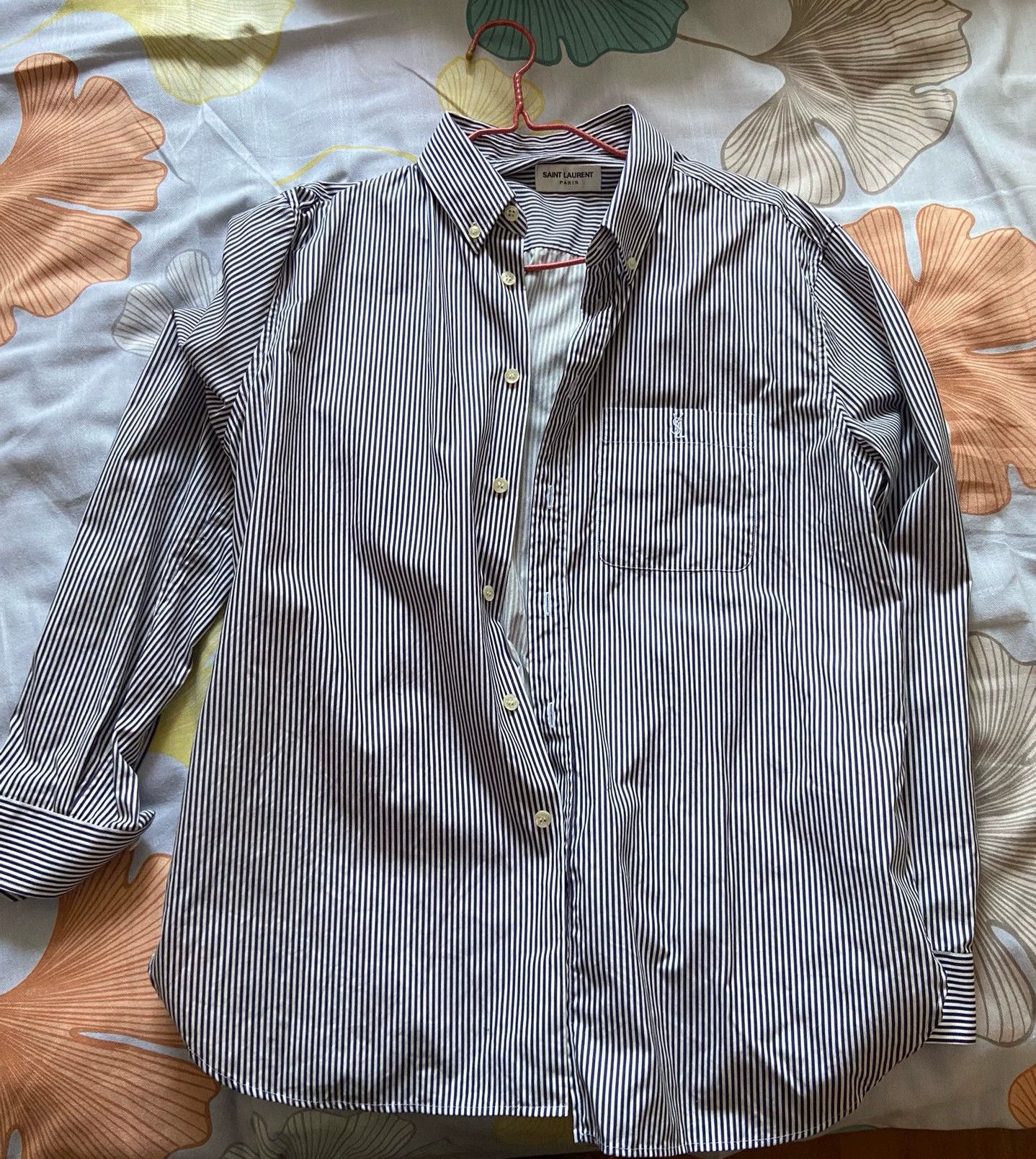 Saint Laurent Paris Saint Laurent Paris Ink colored shirt Size US L / EU 52-54 / 3 - 1 Thumbnail