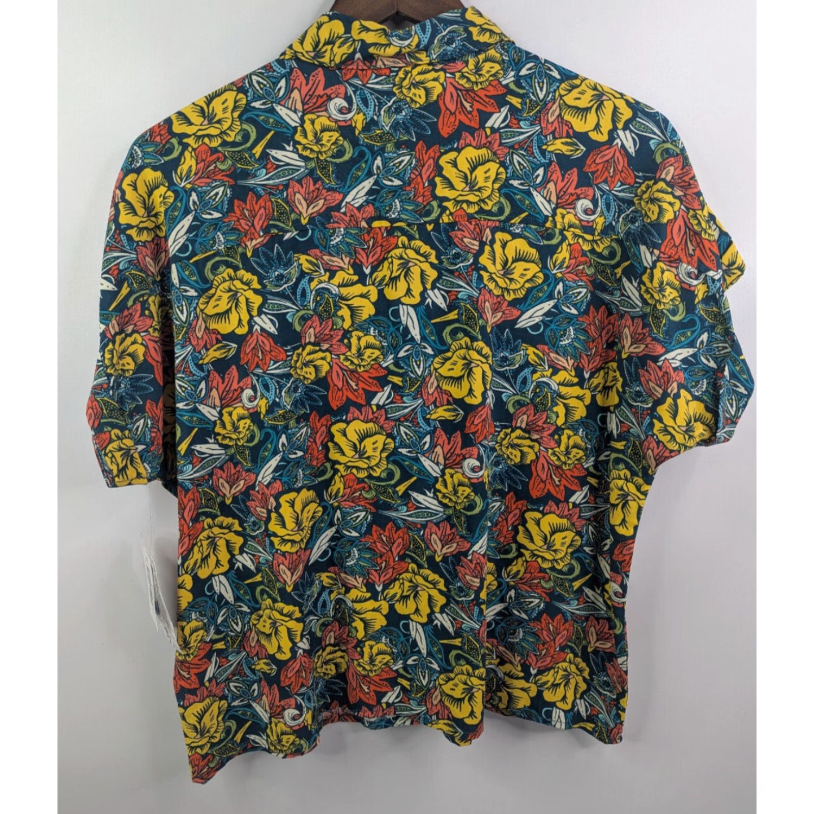 Vintage NWT LuLaRoe Amy Autumn Floral Woven Rayon Button Shirt Cap Sleeve Top XS Womens Size XS / US 0-2 / IT 36-38 - 2 Thumbnail