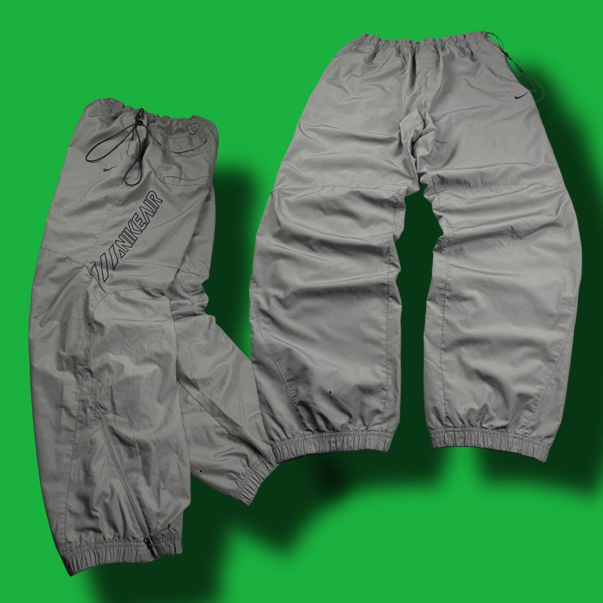 Nike × Vintage NIKE AIR MAX VINTAGE BASIC LOGO OVERSIZE BAGGY PANTS Size US 34 / EU 50 - 1 Thumbnail