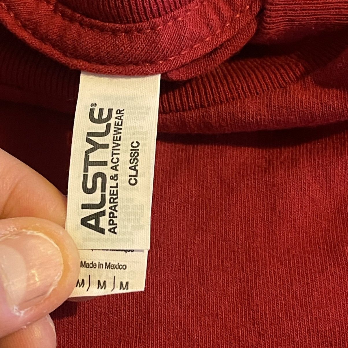 Alstyle Vintage Hawaii Shirt Men Medium Red Y2K Streetwear Gym Tee Size US M / EU 48-50 / 2 - 3 Thumbnail