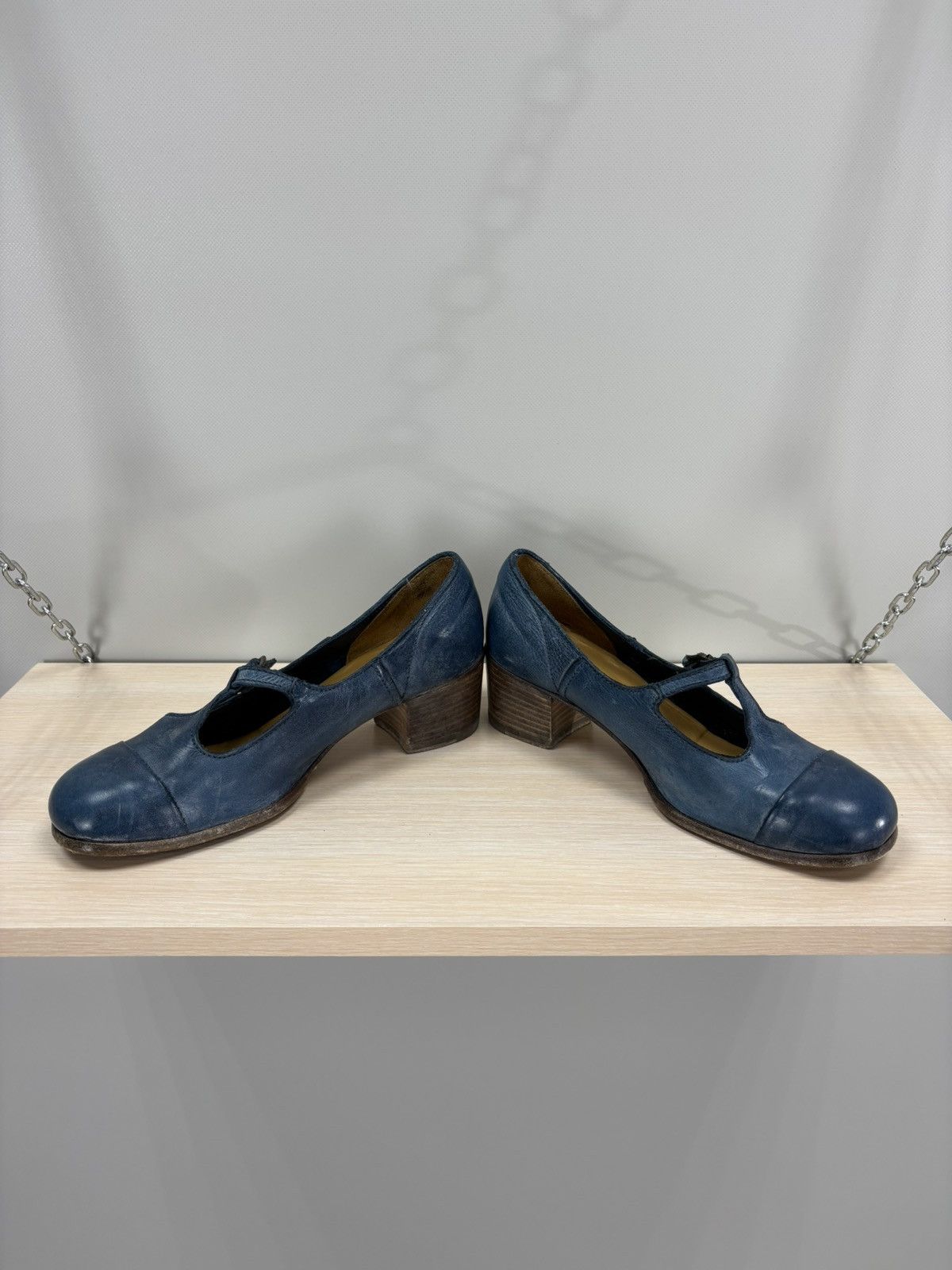 Leather × MoMA Womens leather shoes MOMA Size 37 1/2 Color Blue Size US 7.5 / IT 37.5 - 6 Thumbnail