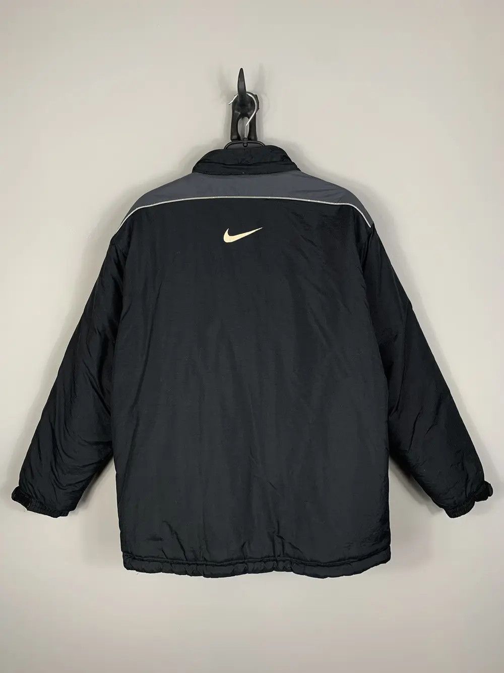 Nike × Vintage NIKE Y2K VINTAGE WINTER PUFFER SWOOSH NYLON JACKET BIGLOGO Size US S / EU 44-46 / 1 - 1 Thumbnail