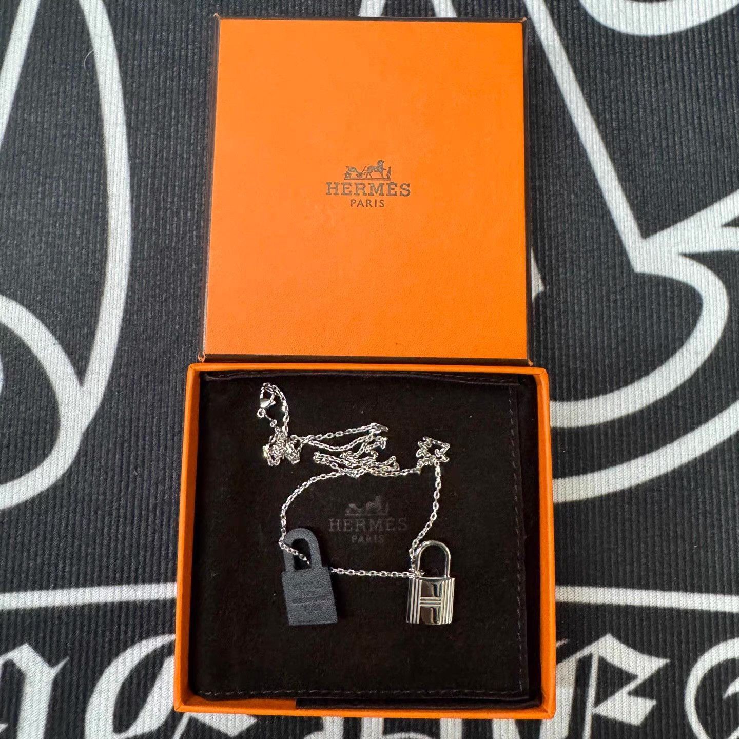 Hermes Silver Lock Pendant Necklace Size ONE SIZE - 1 Thumbnail