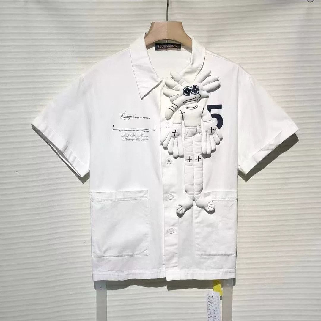 Louis Vuitton Louis Vuitton Asia Limited Elf Print Shirt Size US M / EU 48-50 / 2 - 1 Thumbnail