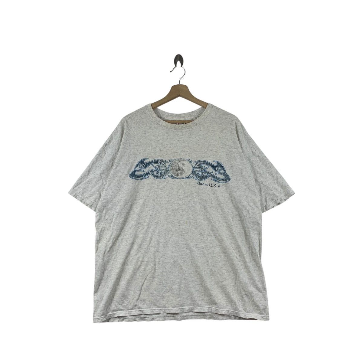 Vintage 90’ GUAM USA FLAME Tattoo Ying Yang Surf Tee Shirt
