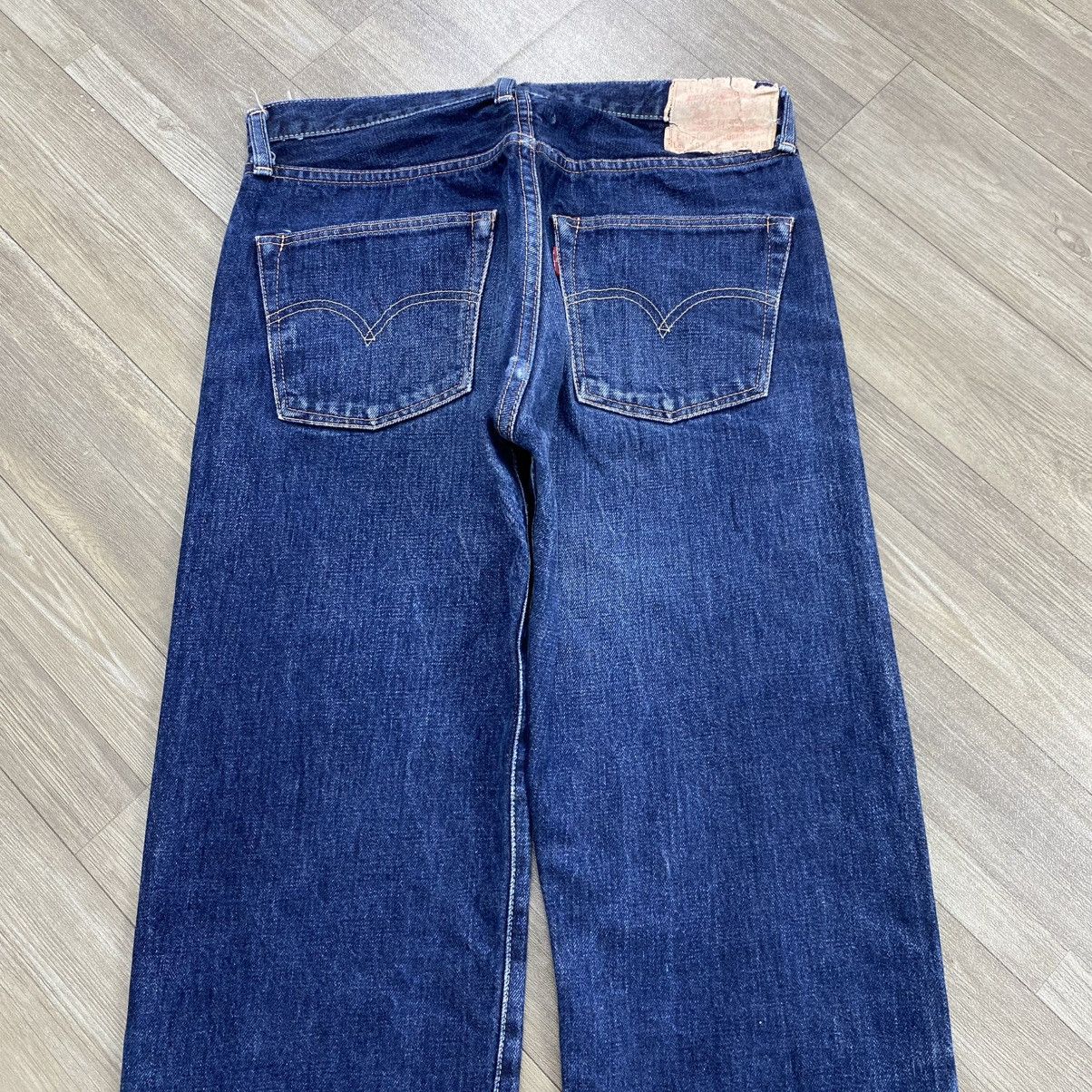 Levi's Vintage Clothing 🇯🇵1990s Vintage Levis 501XX LVC Japan Selvedge Jeans Archive Size US 32 / EU 48 - 22 Thumbnail