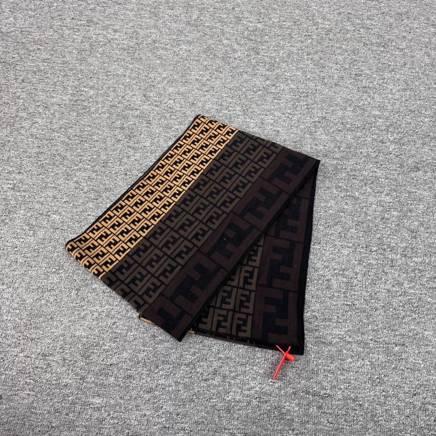 Fendi Fendi color blocked FF monogram all over wool scarf 99 new Size ONE SIZE - 1 Thumbnail