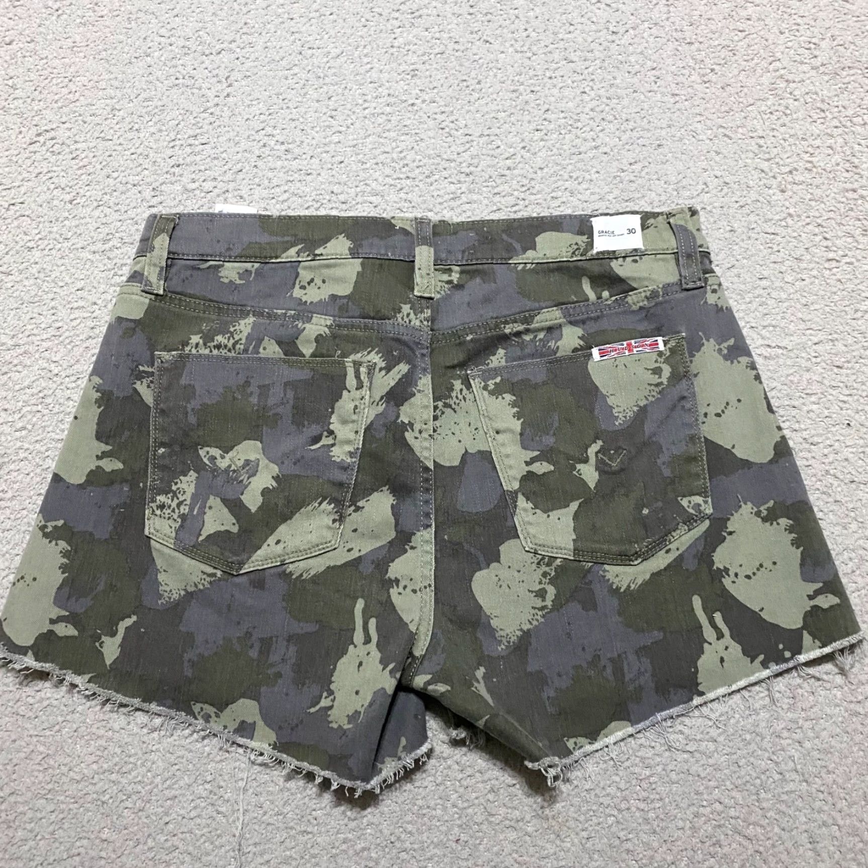 American Eagle Outfitters Hudsone Womens Shorts sz 30 Jean Green Camouflage Denim Gracie Mid Rise Cut-Off Size 30" / US 8 / IT 44 - 2 Thumbnail