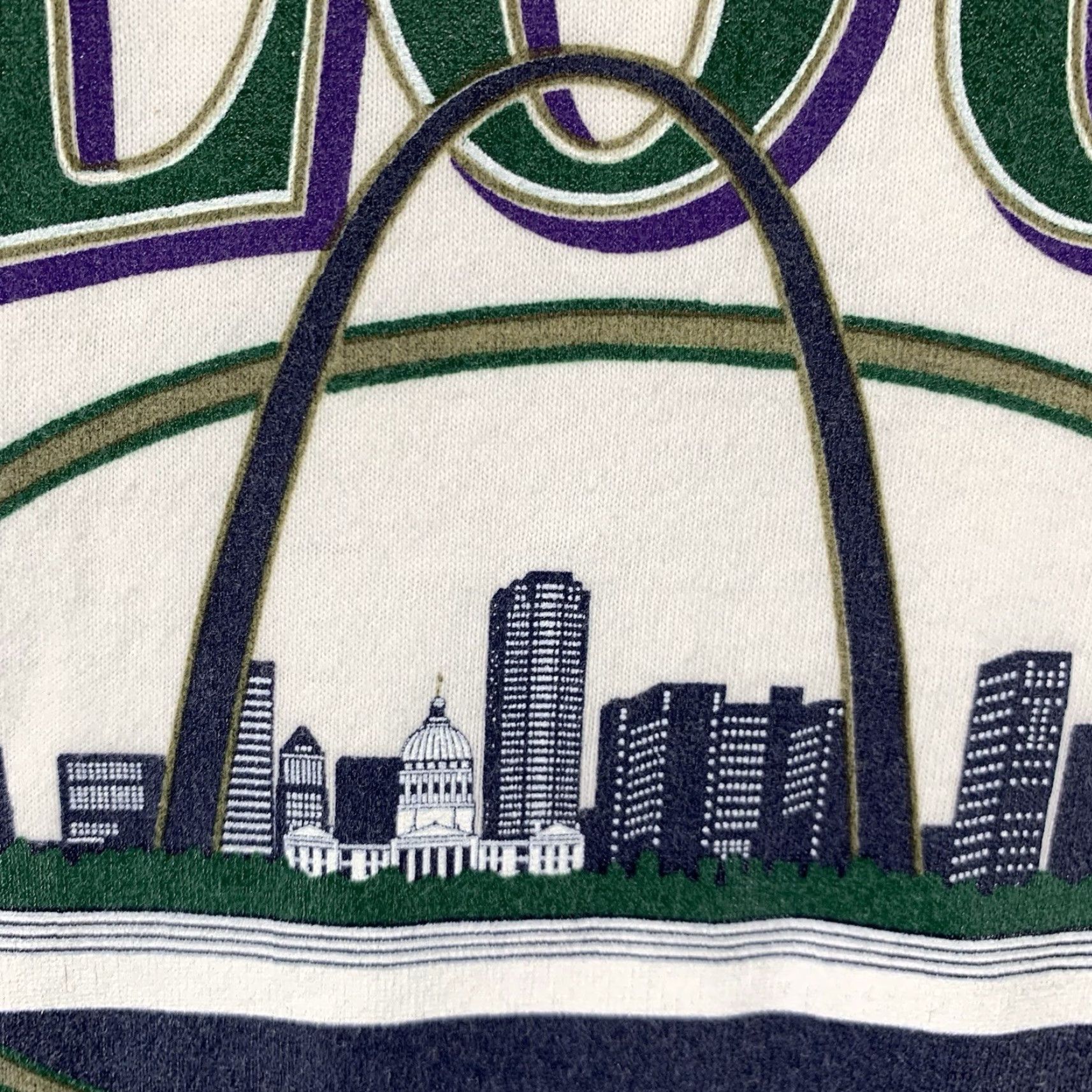Delta VINTAGE 90s Delta St. Louis Shirt Oversized S Graphic Logo Jefferson Memorial Gateway Arch Mens Size US S / EU 44-46 / 1 - 3 Thumbnail