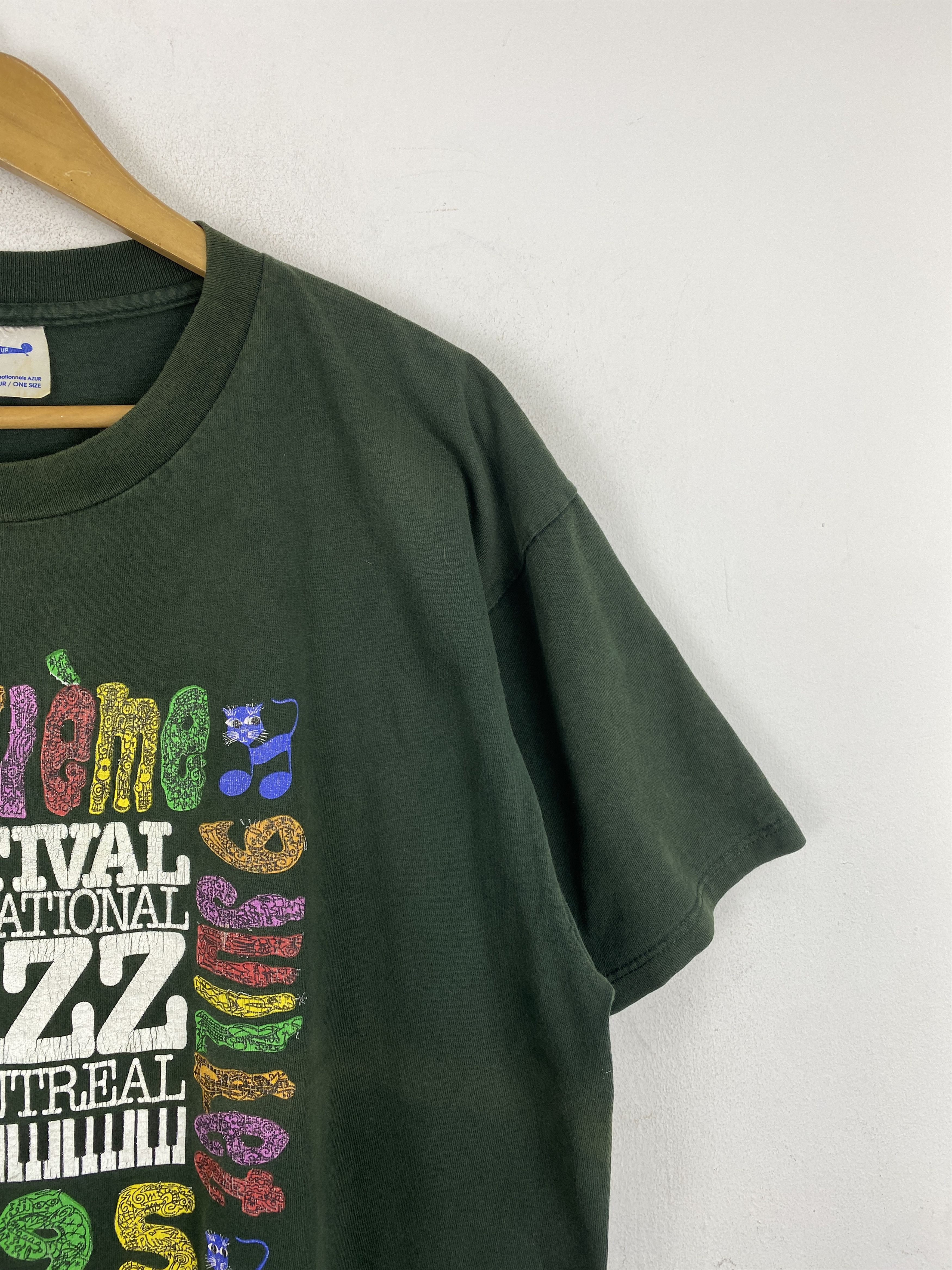 Vintage Vintage 90s Festival De Jazz De Montreal Tee TA0577 Size US L / EU 52-54 / 3 - 10 Thumbnail
