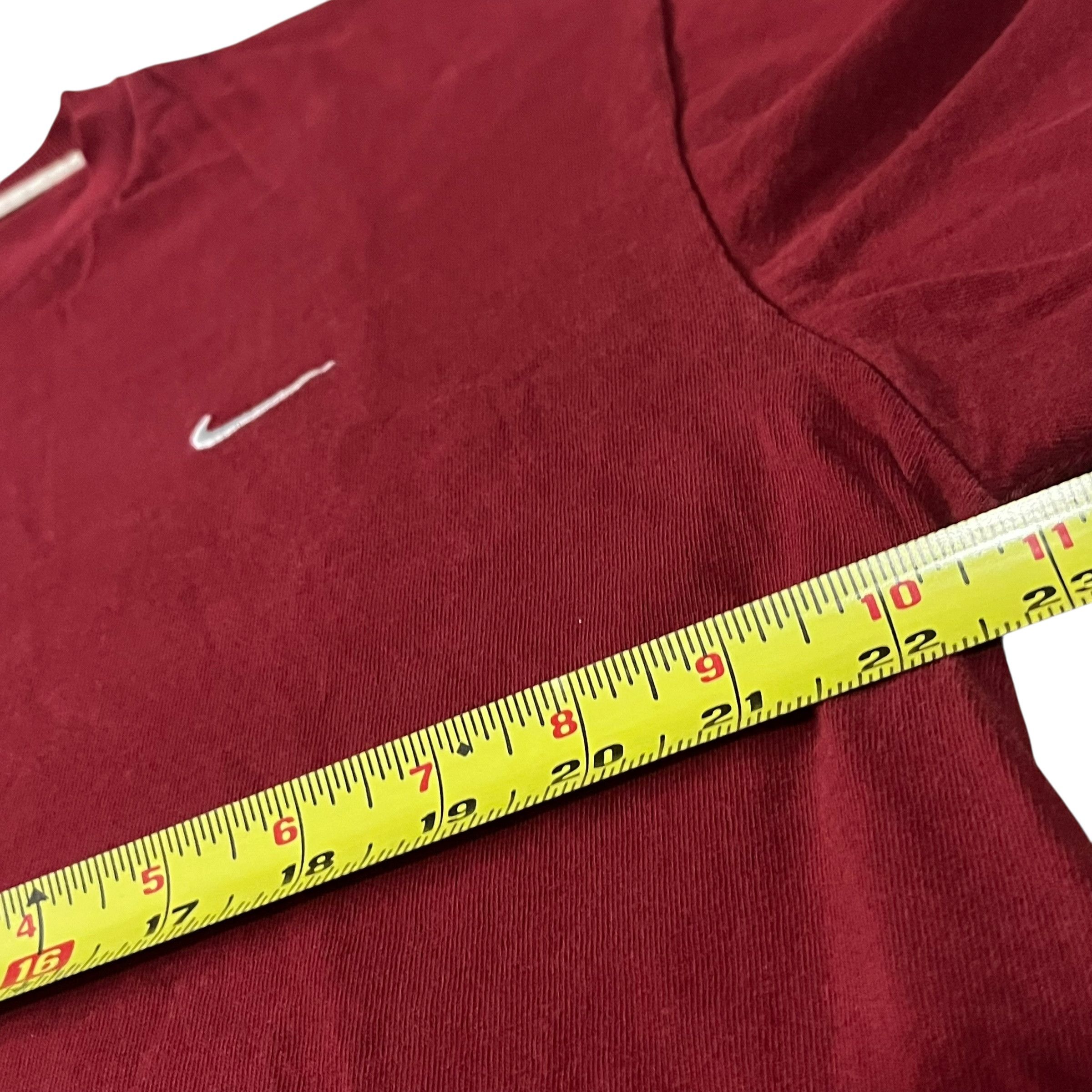 Nike VINTAGE Nike Gem Swoosh T Shirt faded y2k Size US L / EU 52-54 / 3 - 3 Thumbnail