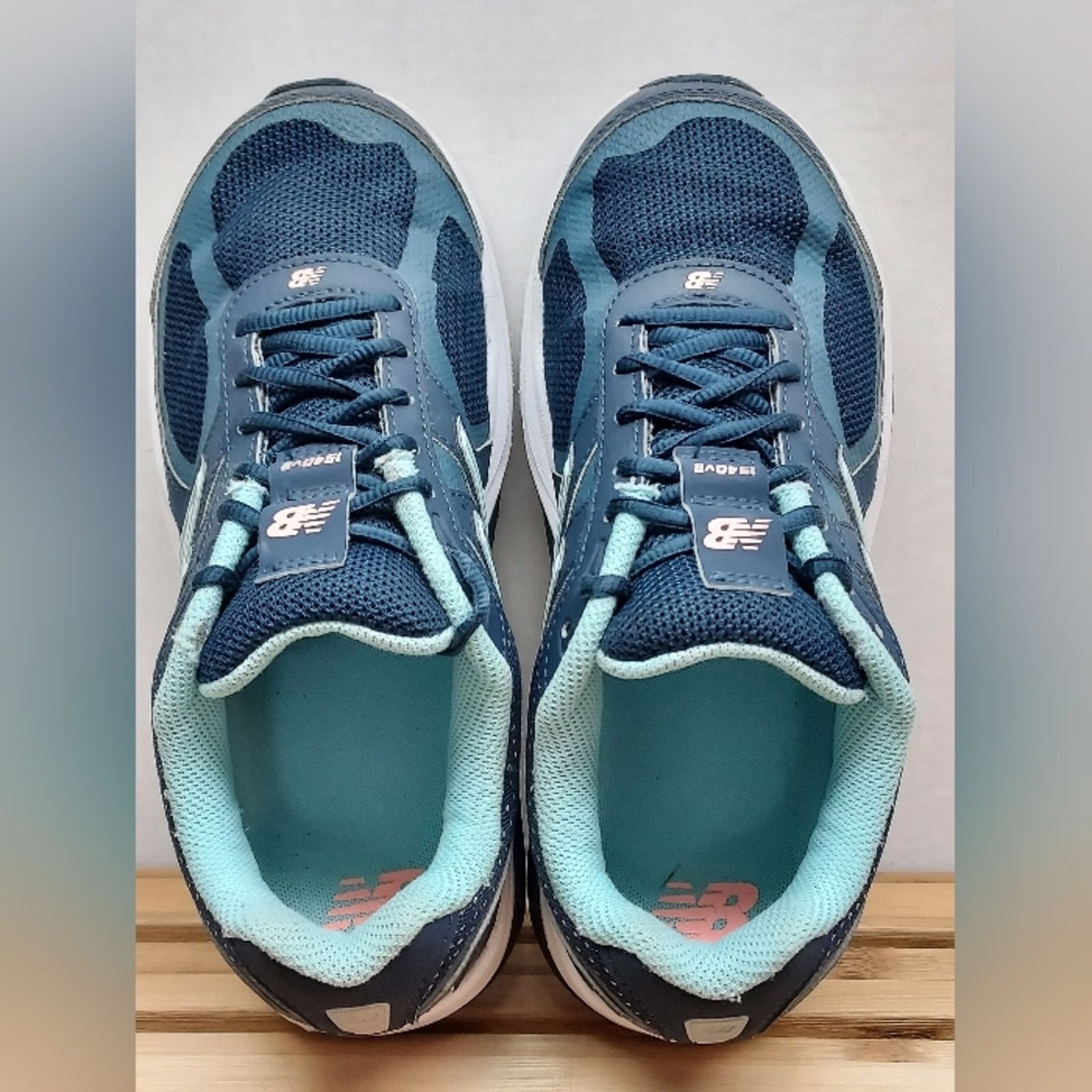 New Balance New Balance Womens | Navy | 1540 v3 Athletic Shoes Size 8 Size US 8 / IT 38 - 8 Thumbnail