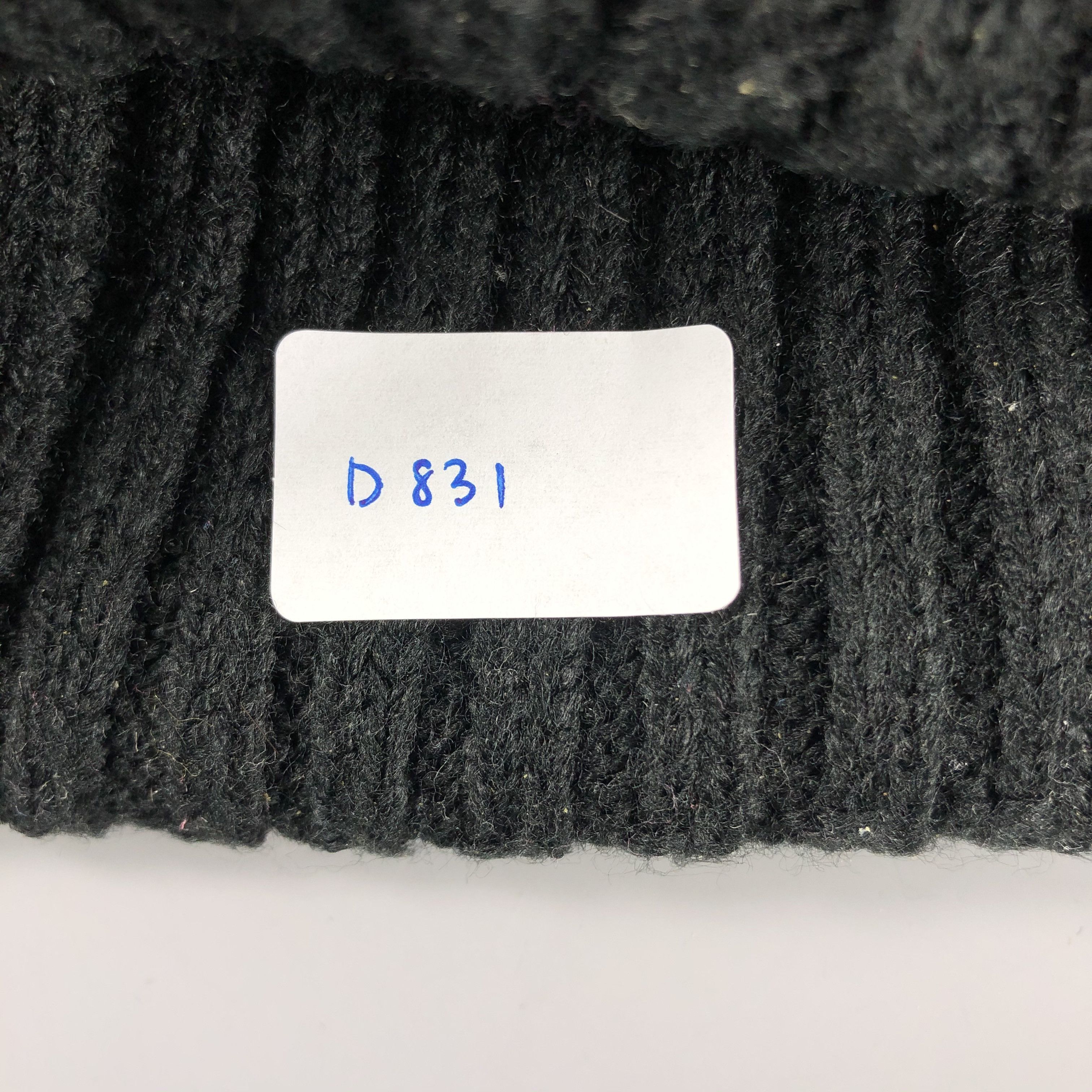 Vintage Outdoor Minimalist Black Beanie Snow Hat Snow Cap -D831 Size ONE SIZE - 7 Thumbnail