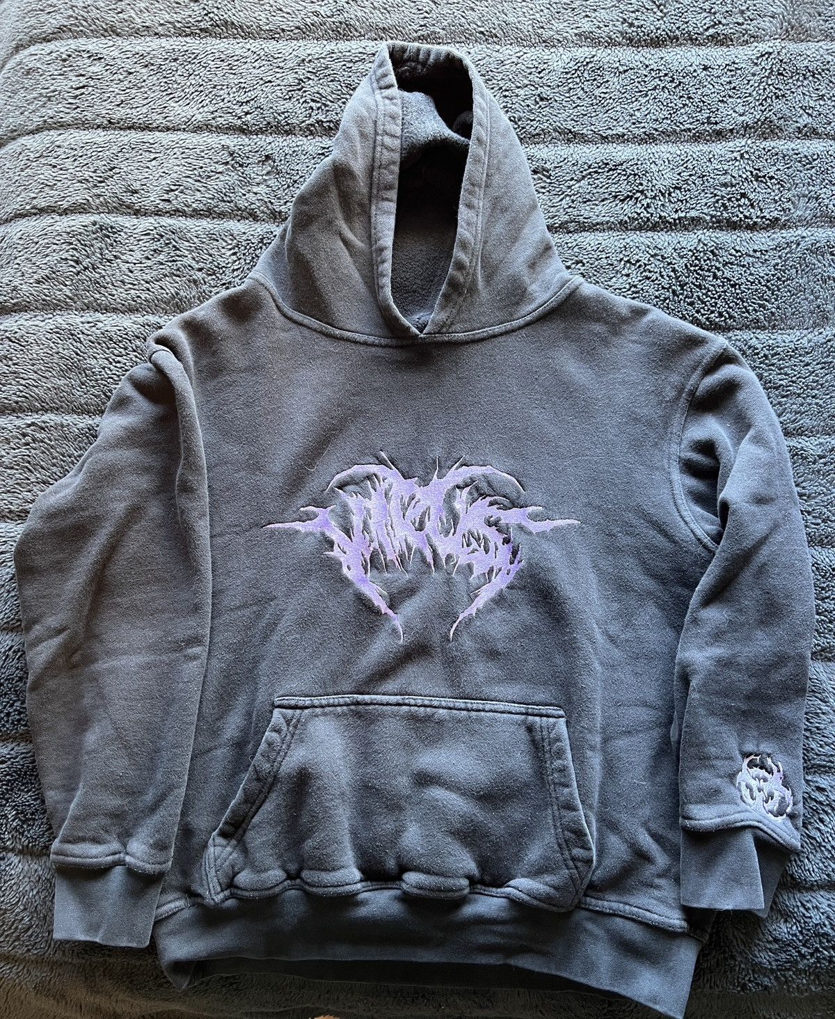 Other Virus Logo Size US M / EU 48-50 / 2 - 1 Thumbnail