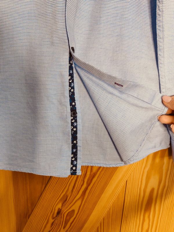 Jack & Jones Fancy ornamental shirt Size US L / EU 52-54 / 3 - 5 Thumbnail