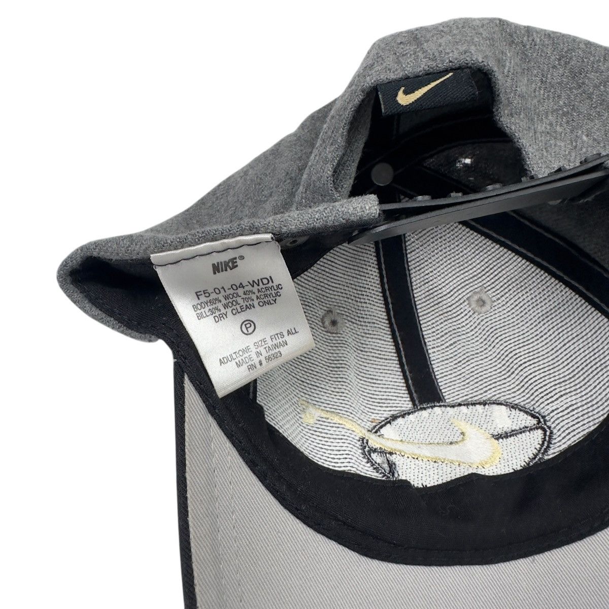 Nike VTG Nike Colorado Buffaloes Snapback Hat Wool NCAA Football Size ONE SIZE - 6 Thumbnail