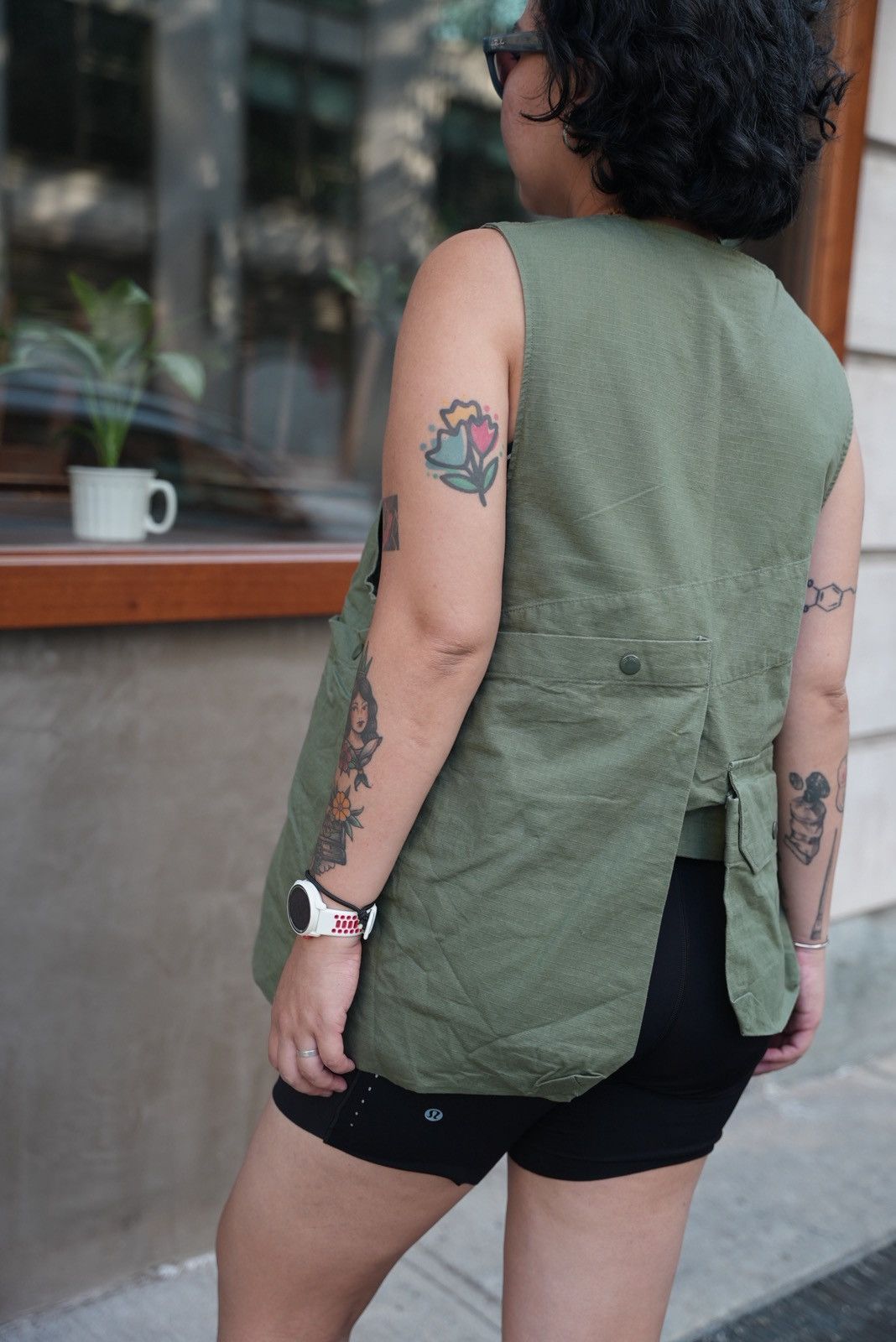 Engineered Garments Engineered Garments Multi pocket Vest/Dress Size L / US 10 / IT 46 - 10 Thumbnail