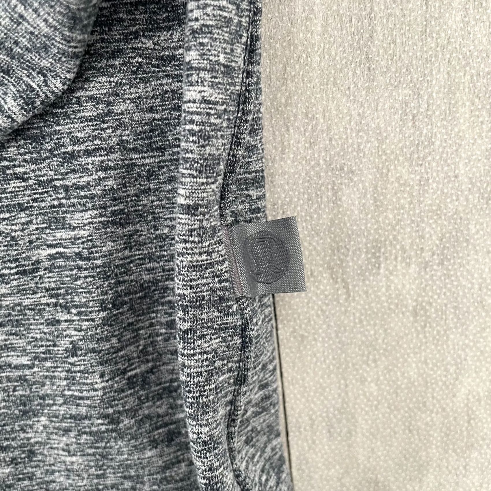 Lululemon Lululemon Shirt Adult Large Gray Blue Rulu Snap Button Zip Pockets Overshirt Men Size US L / EU 52-54 / 3 - 3 Thumbnail