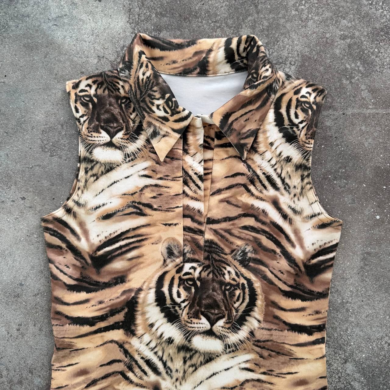 Sabotage — Avant-garde A-print Top Sabotage — Avant-garde A-print Top 90s Avant Garde Mesh Zip