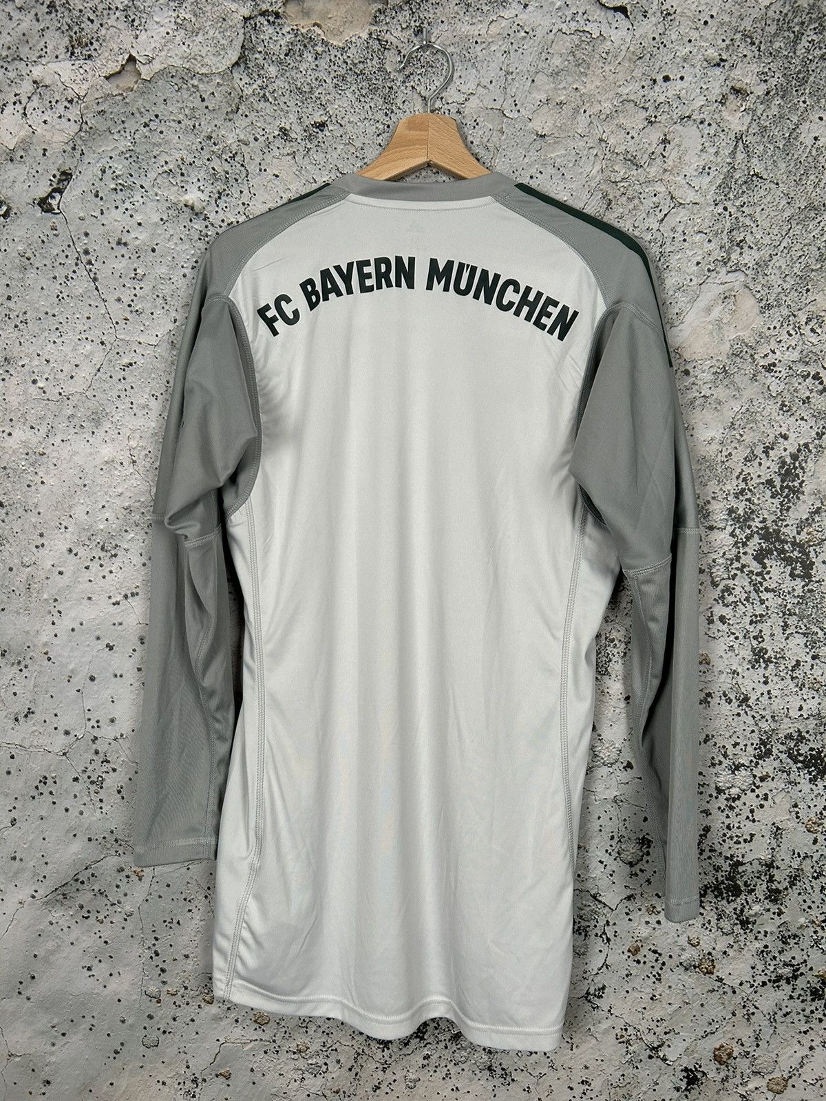 Adidas Vintage FC Bayern Munchen Soccer Jersey Football Goalkeeper Size US M / EU 48-50 / 2 - 4 Thumbnail