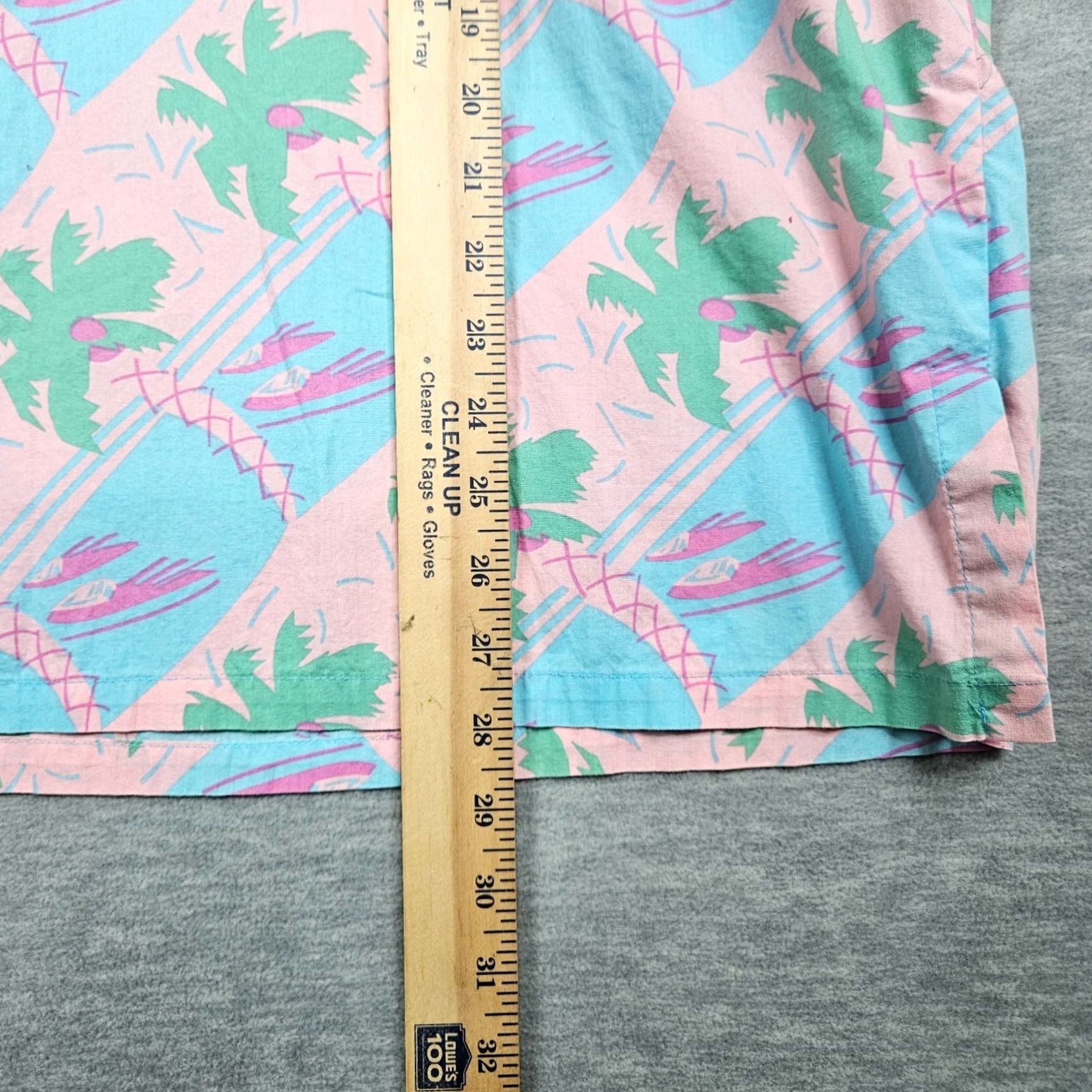 Chubbies VICEROY X CHUBBIES Men's Button-Up Shirt L Multicolor Tropical 1/2 Button-Down Short Sleeve Casual Solid Cotton Regular Men Size US L / EU 52-54 / 3 - 4 Thumbnail