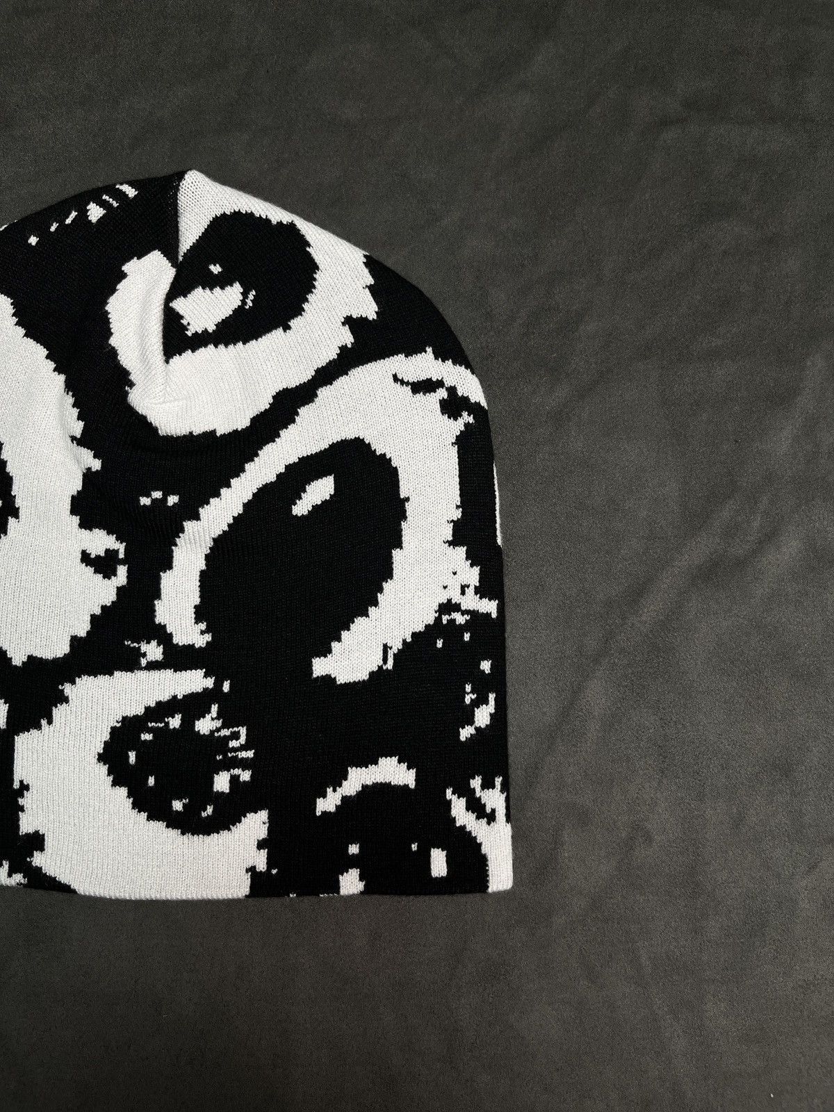 Japanese Brand Deadstock Y2k Eye Graphic No Cuff Knit Hat Beanie OS Size ONE SIZE - 3 Thumbnail