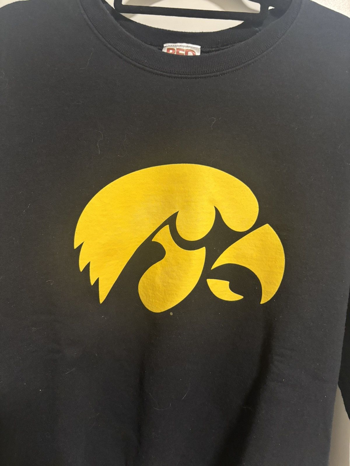 Lee Vintage Red Oak Iowa Hawkeyes Logo Sweatshirt Size Large Size US L / EU 52-54 / 3 - 2 Thumbnail