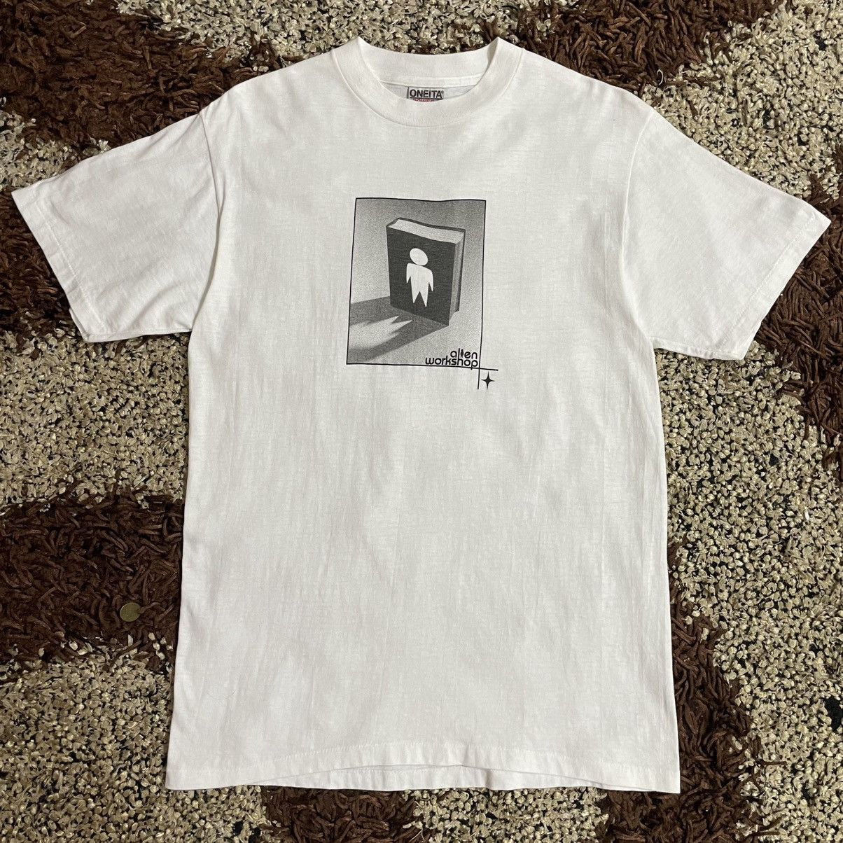 Hook-Ups Vintage Alien Workshop Bible Tee Shirt Size US M / EU 48-50 / 2 - 1 Thumbnail
