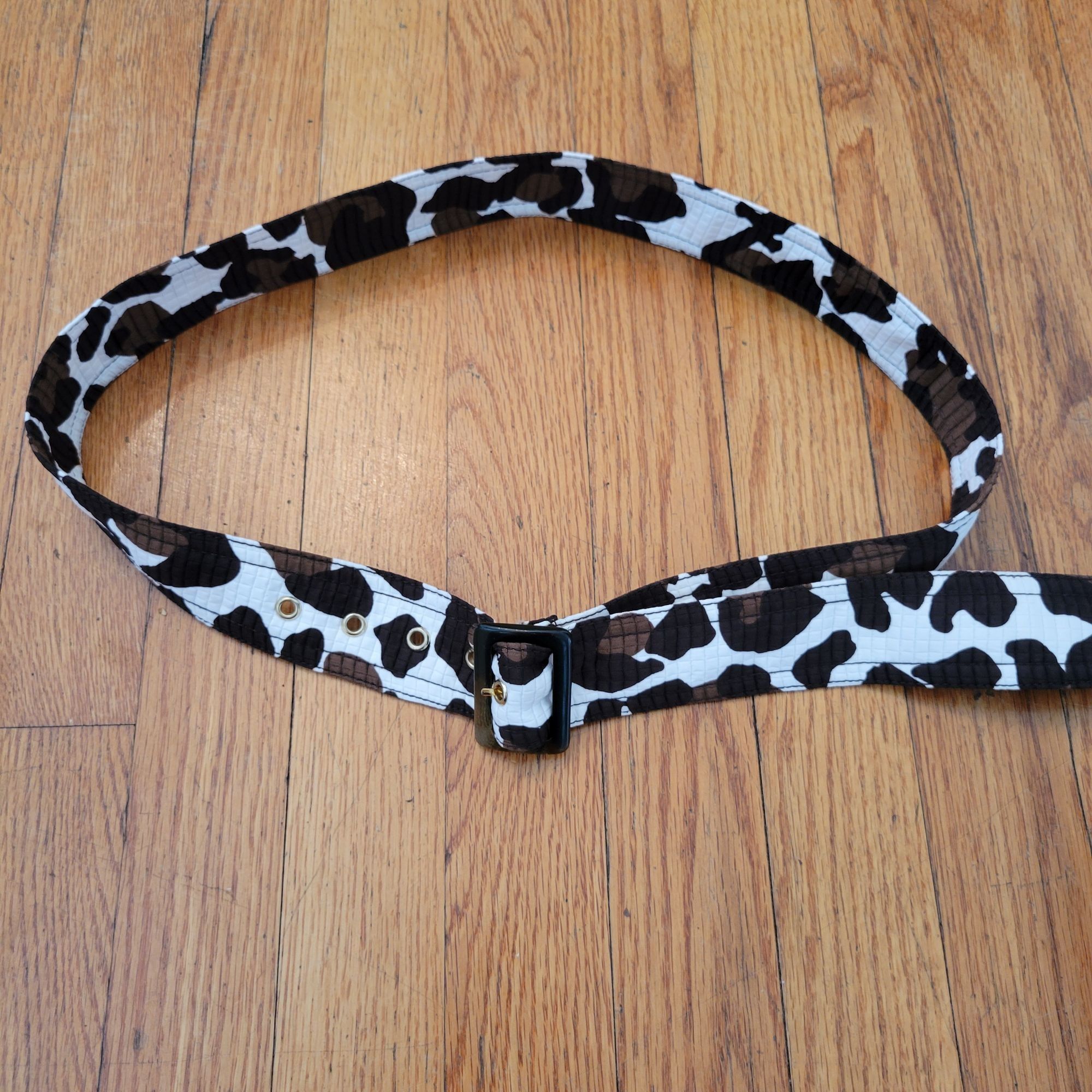 Other Animal Print Fabric Belt Fashion Accessory Adjustable Preppy Size ONE SIZE - 1 Thumbnail