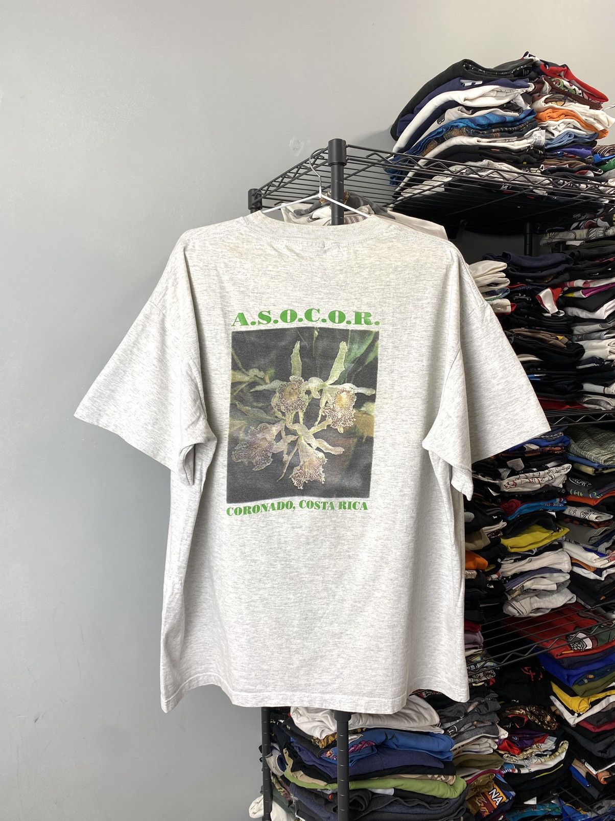 Vintage Vintage 1990’s Asocor Casta Rica Art T Shirt Surf Style Size US XXL / EU 58 / 5 - 1 Thumbnail