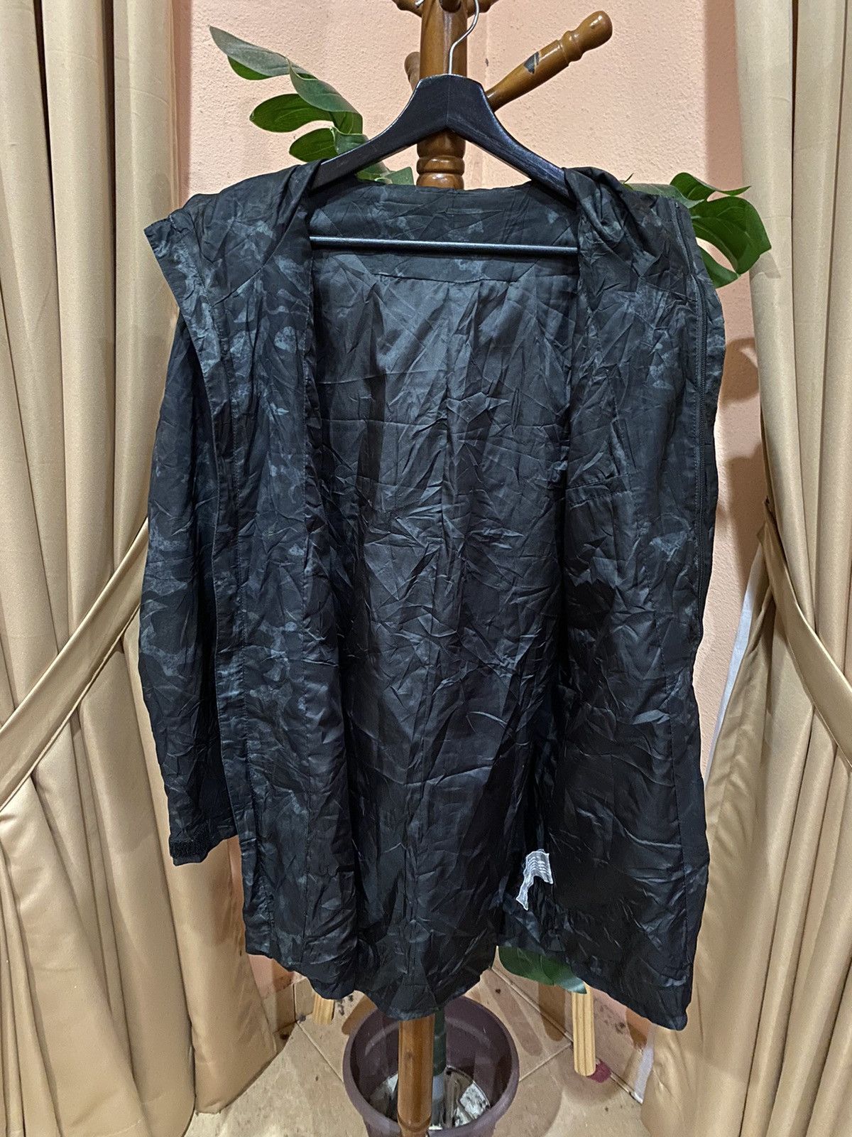 Other Mozitag Homme Lightweight Hooded Jacket – Black Camouflage Size US S / EU 44-46 / 1 - 5 Thumbnail