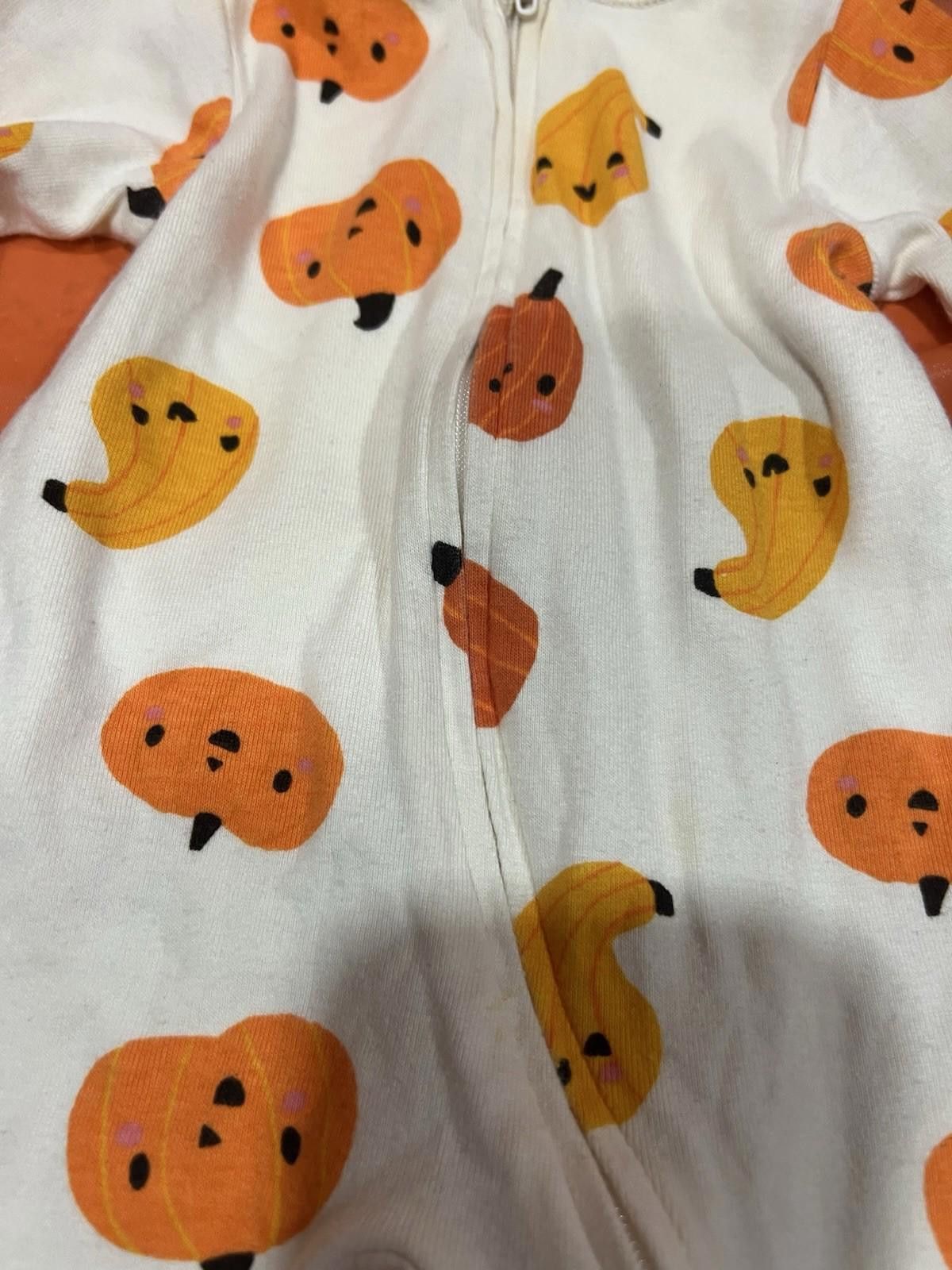 Old Navy Old Navy Infant 0 3 Months 2 way zip pajamas Squash Pumpkins Size ONE SIZE - 2 Thumbnail
