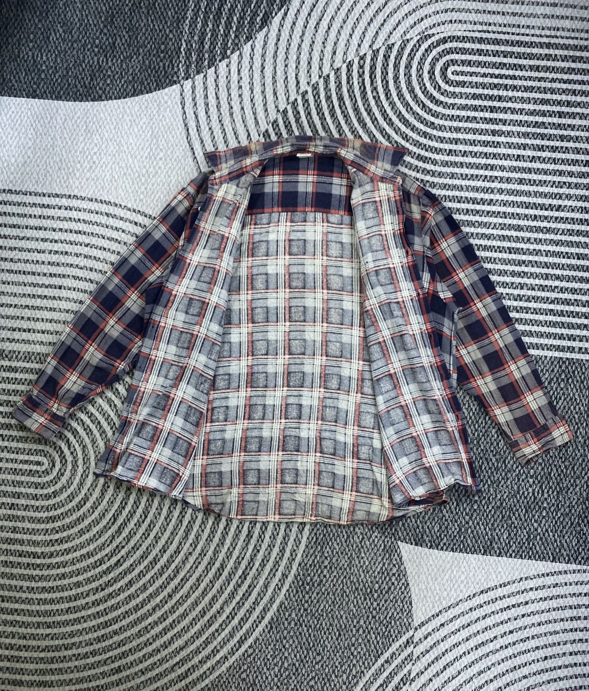 Vintage Vintage Essentials Casual Checked Button Up Shirt Size US XXL / EU 58 / 5 - 6 Thumbnail