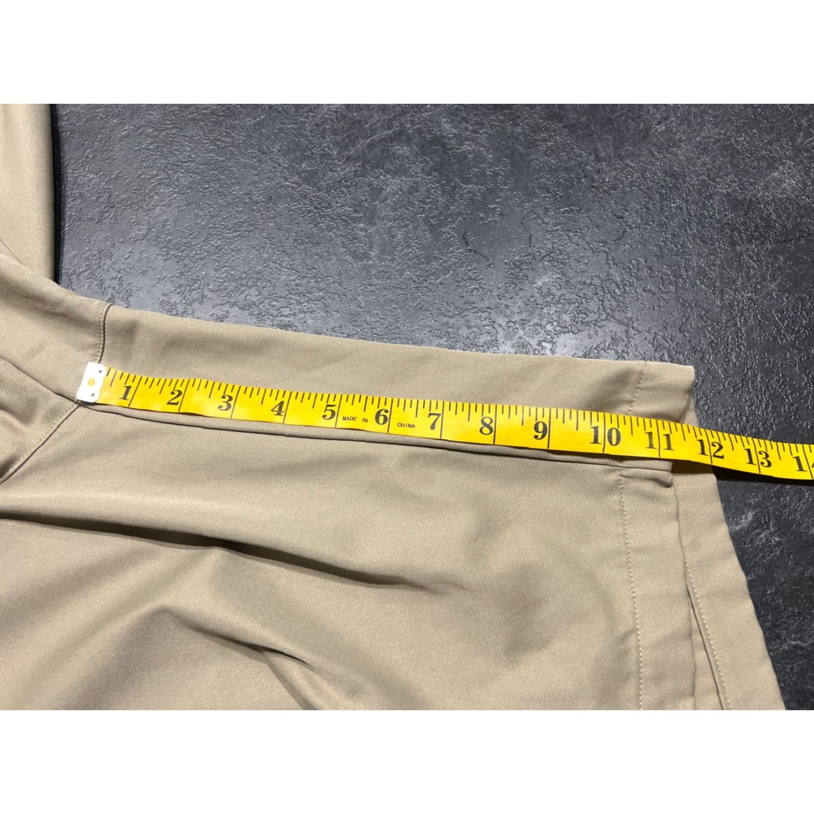 Vintage DENNIS Mens M40 Khaki Flat Front Stretch Twill Shorts Polyester Size US 40 / EU 56 - 7 Thumbnail