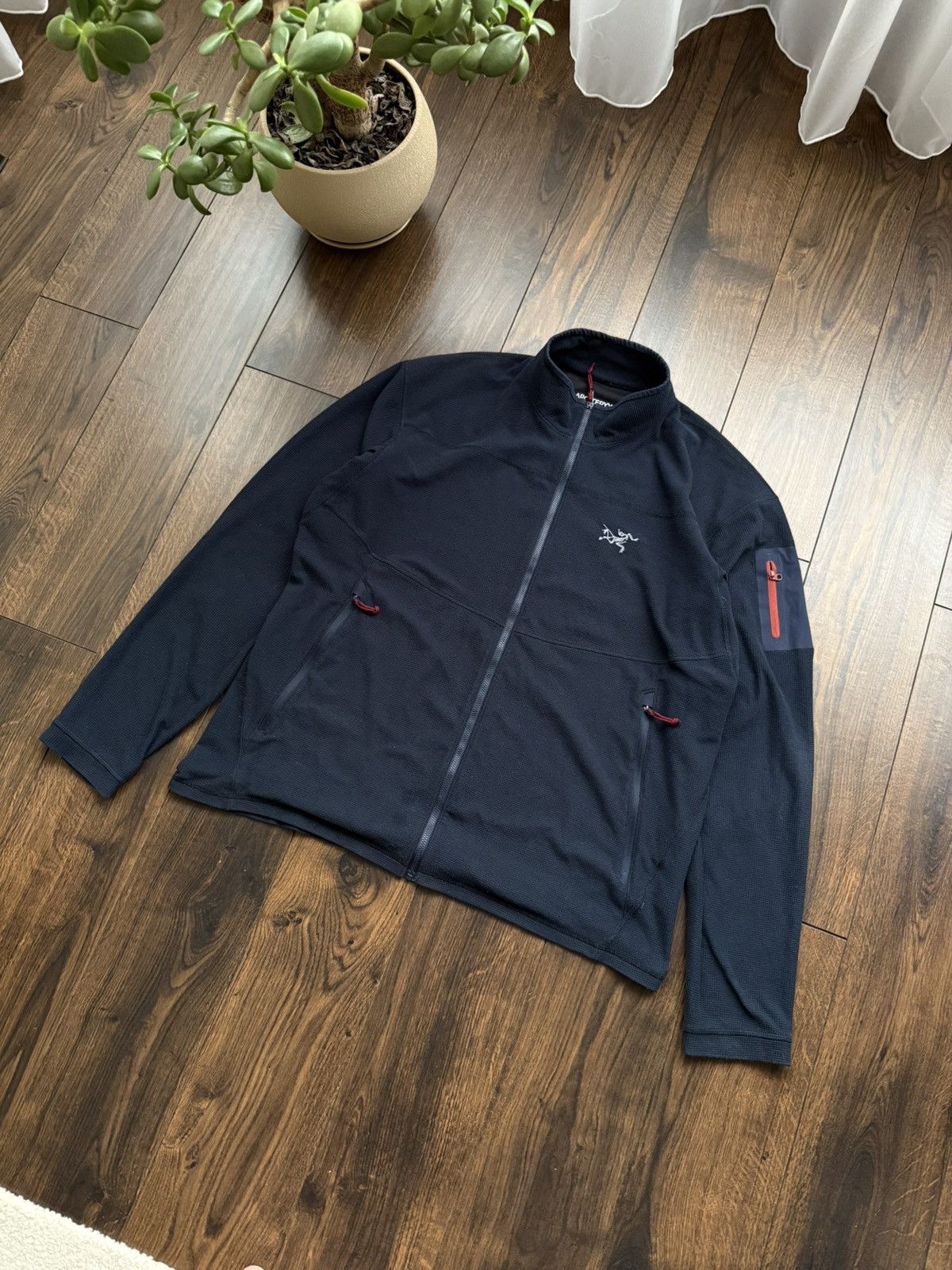 Arc'Teryx × Streetwear × Vintage Arc'teryx Men's Size Xl Arc'Teryx × Streetwear × Vintage Arc'teryx Men's Size Xl